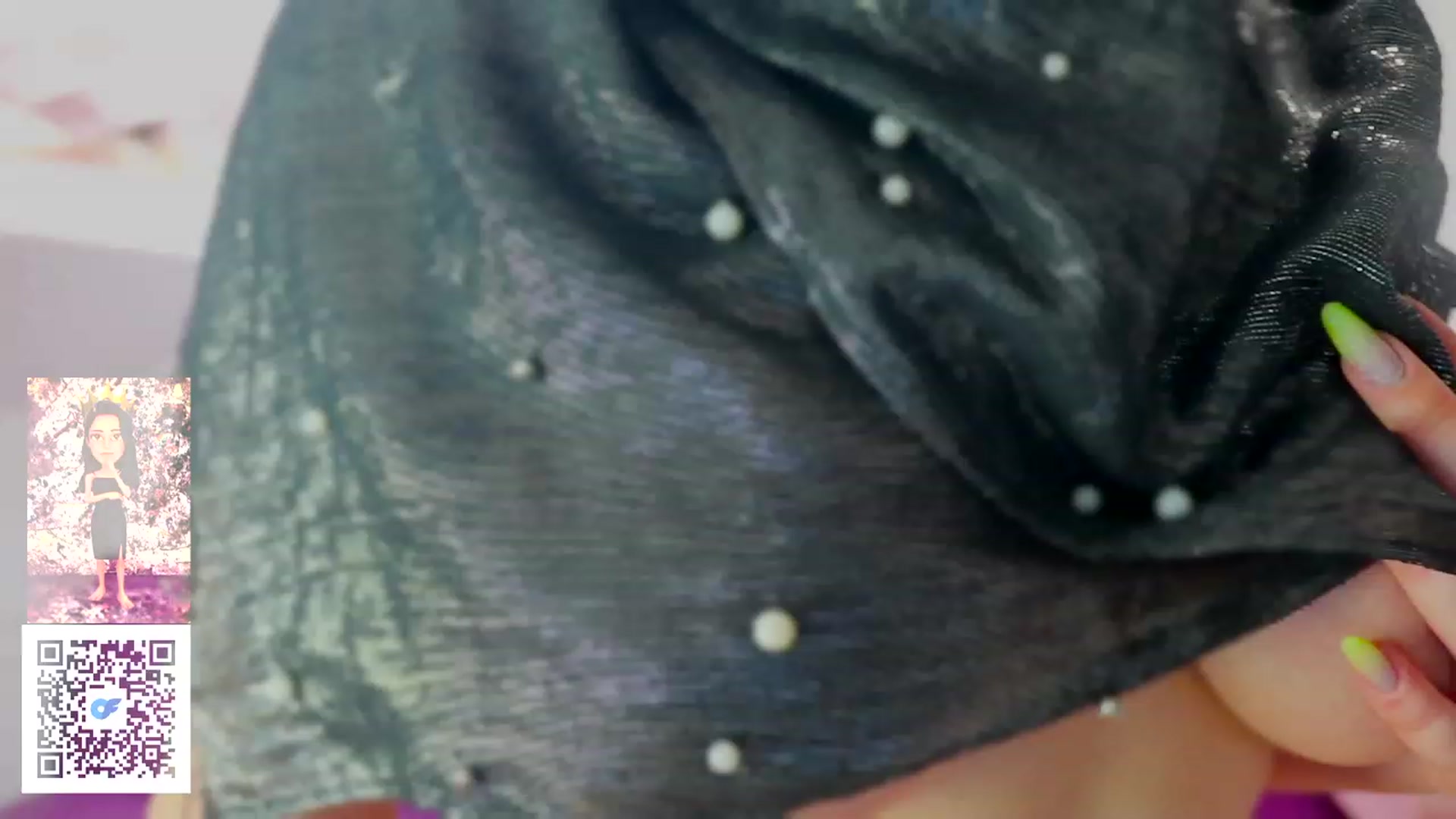 Gallery image thumbnail from Malika33's myfreecams stream on, 05/17/2023, 13:42 image 13 of 20