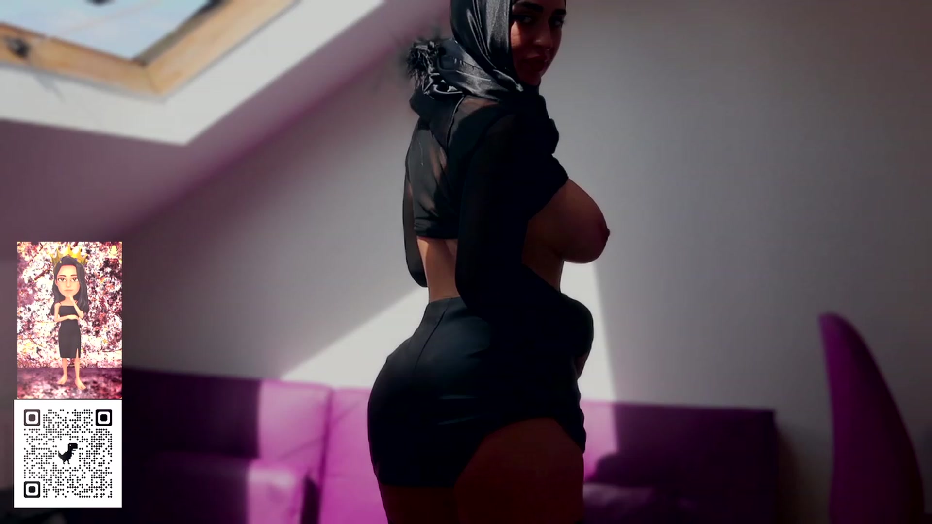 Gallery image thumbnail from Malika33's myfreecams stream on, 05/29/2023, 15:39 image 3 of 20