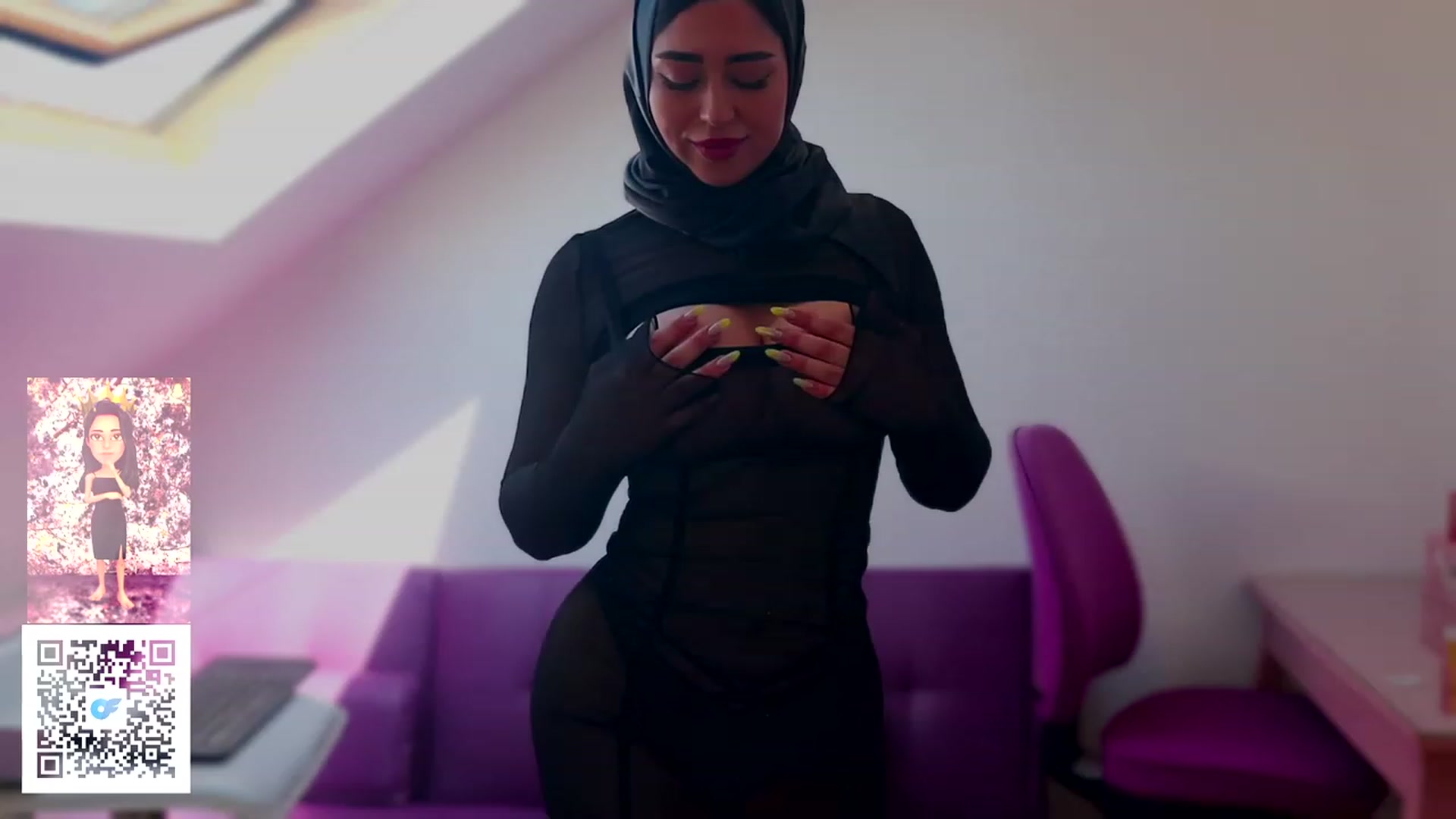Gallery image thumbnail from Malika33's myfreecams stream on, 06/04/2023, 11:47 image 12 of 20