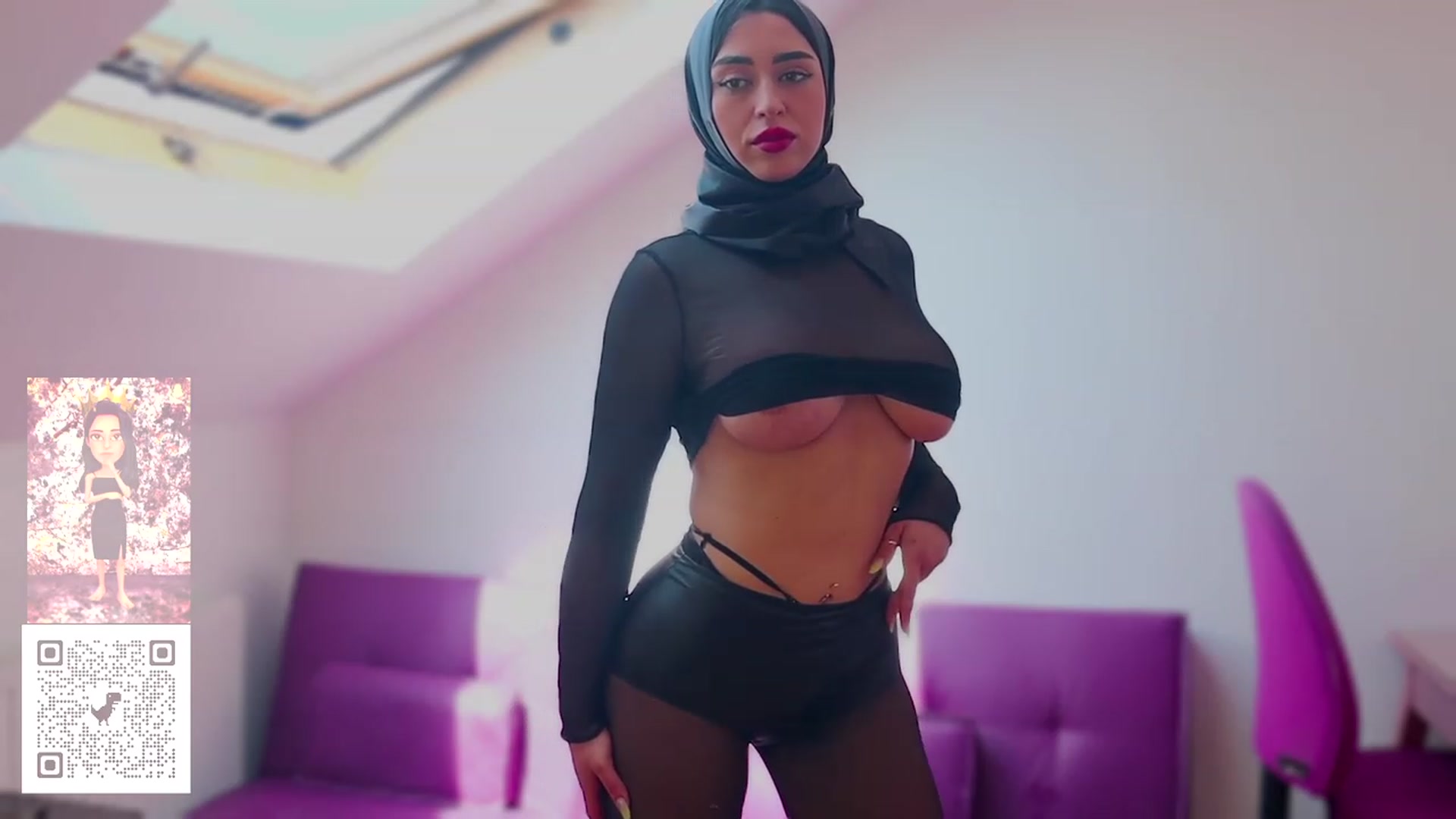 Gallery image thumbnail from Malika33's myfreecams stream on, 06/08/2023, 18:34 image 7 of 20