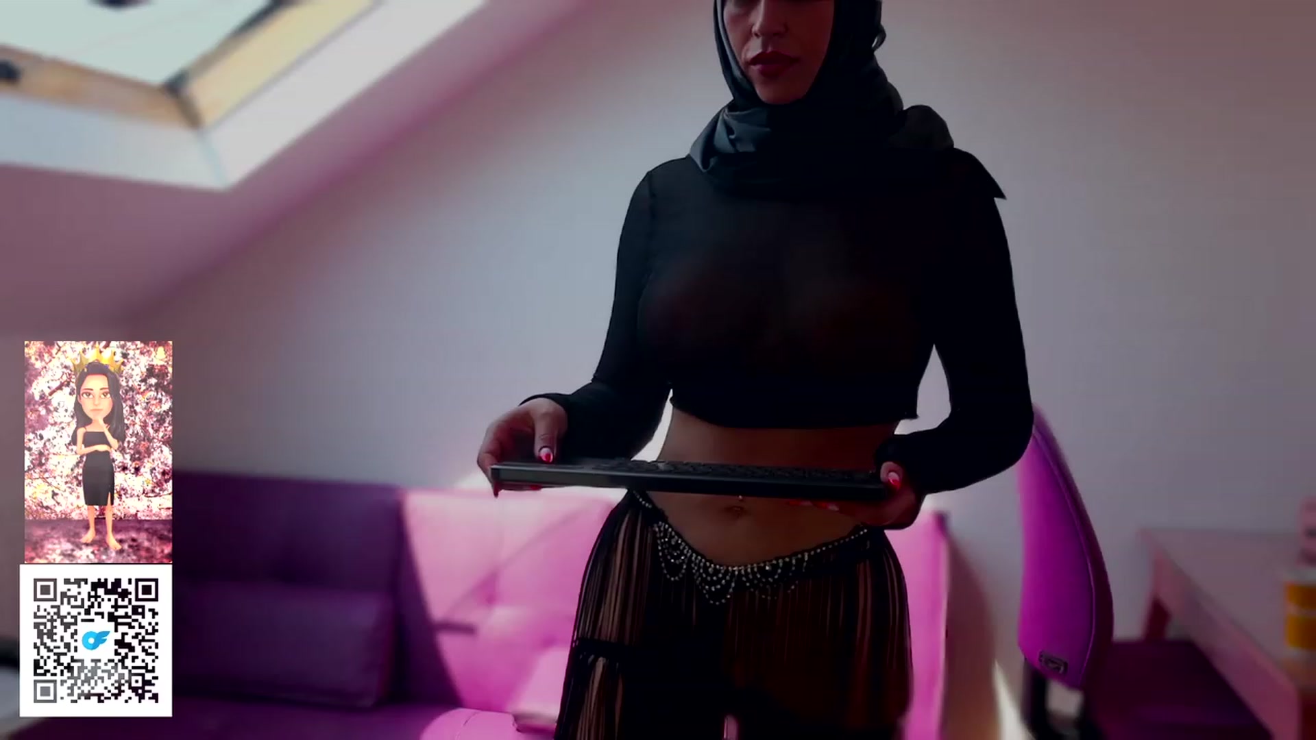 Gallery image thumbnail from Malika33's myfreecams stream on, 06/10/2023, 19:52 image 1 of 20