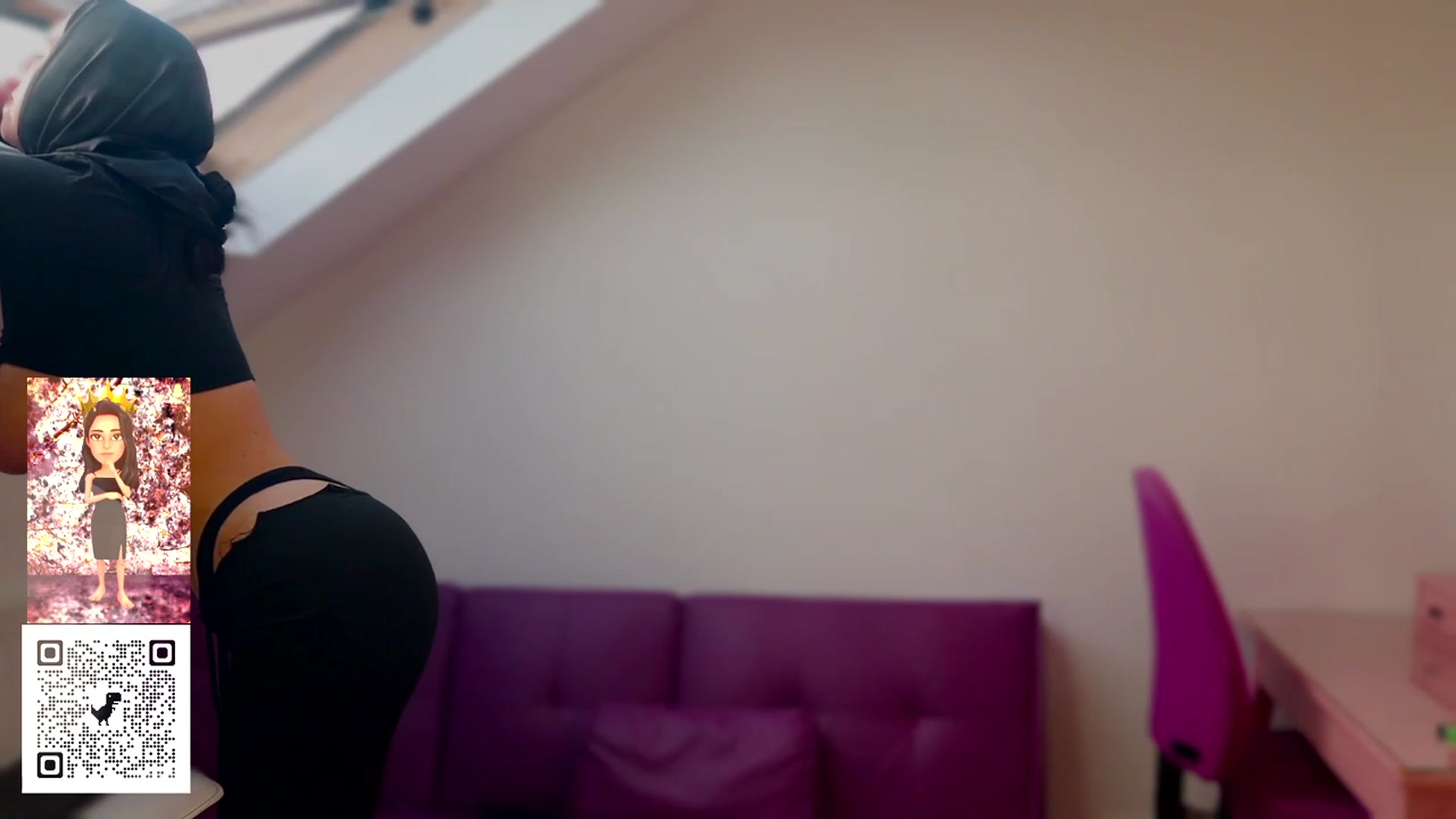Gallery image thumbnail from Malika33's myfreecams stream on, 06/14/2023, 15:08 image 17 of 20