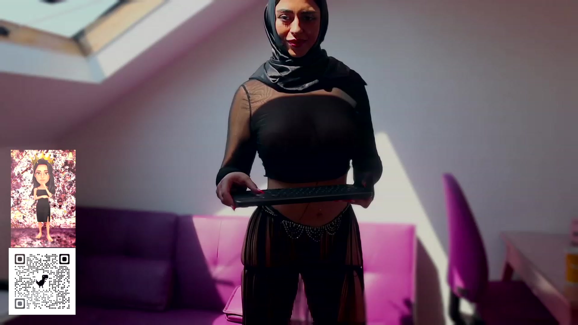 Gallery image thumbnail from Malika33's myfreecams stream on, 06/15/2023, 17:53 image 4 of 20
