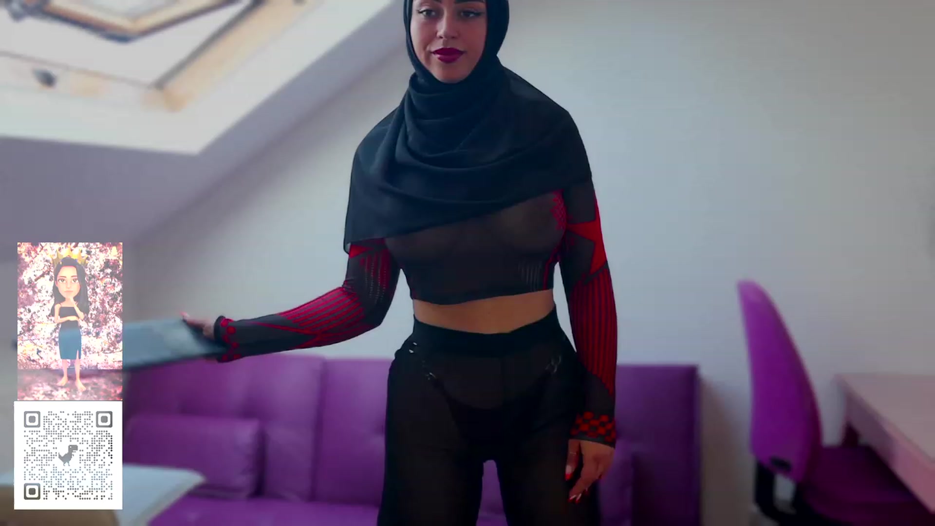 Gallery image thumbnail from Malika33's myfreecams stream on, 06/19/2023, 11:33 image 6 of 20