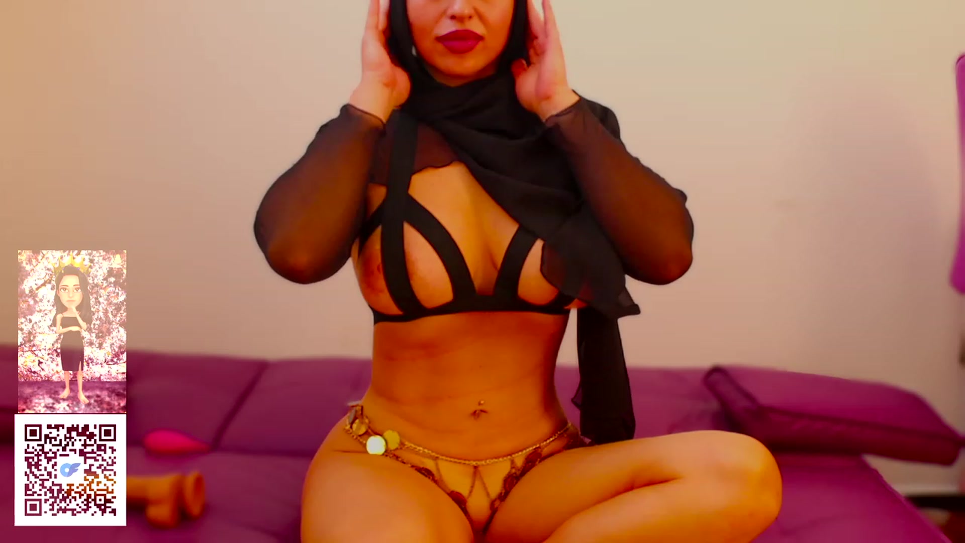 Gallery image thumbnail from Malika33's myfreecams stream on, 07/05/2023, 19:23 image 15 of 20