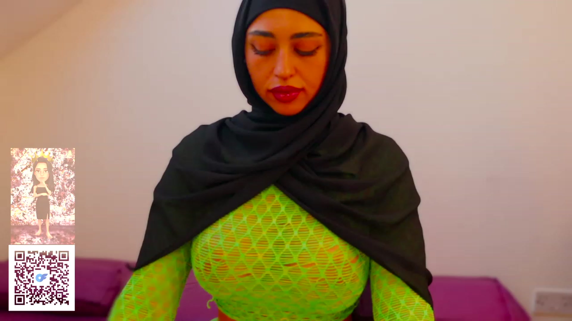 Gallery image thumbnail from Malika33's myfreecams stream on, 07/06/2023, 19:35 image 15 of 20