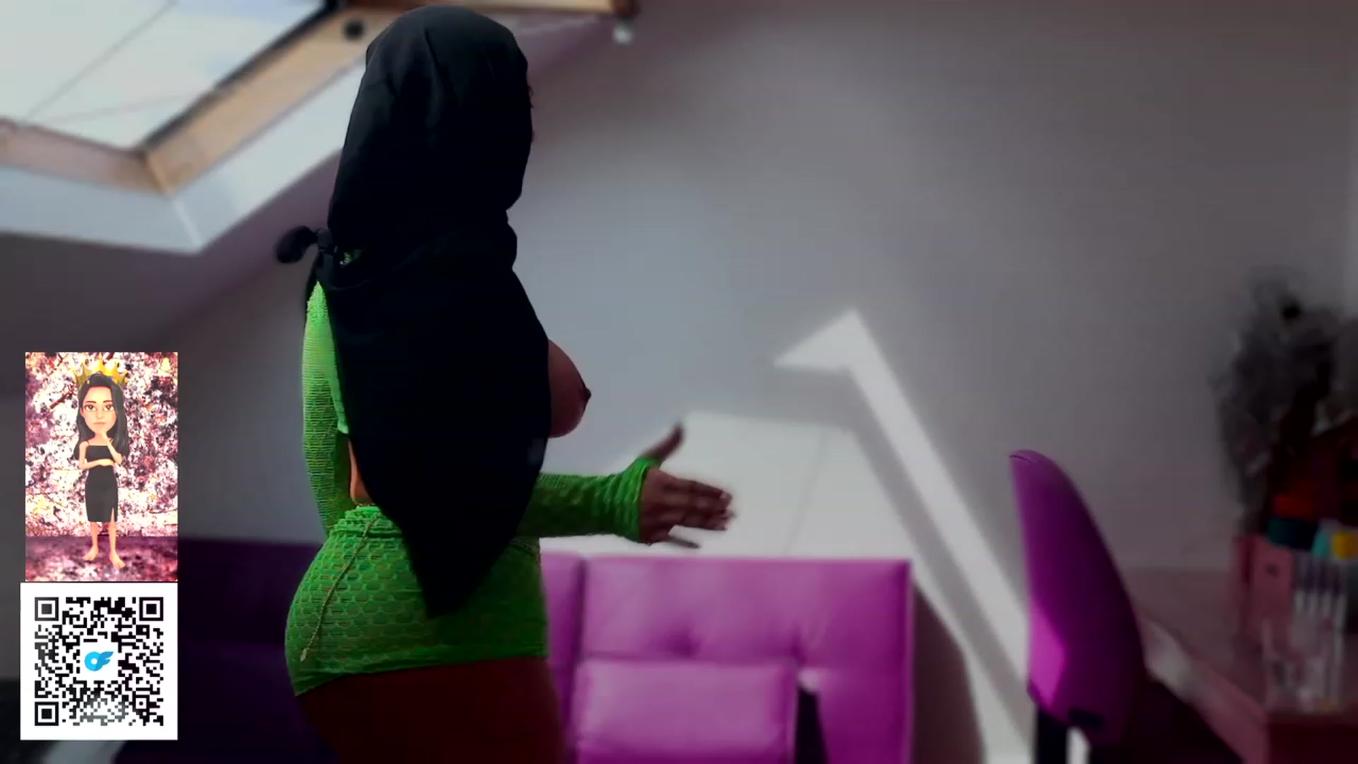 Gallery image thumbnail from Malika33's myfreecams stream on, 07/10/2023, 11:42 image 9 of 20