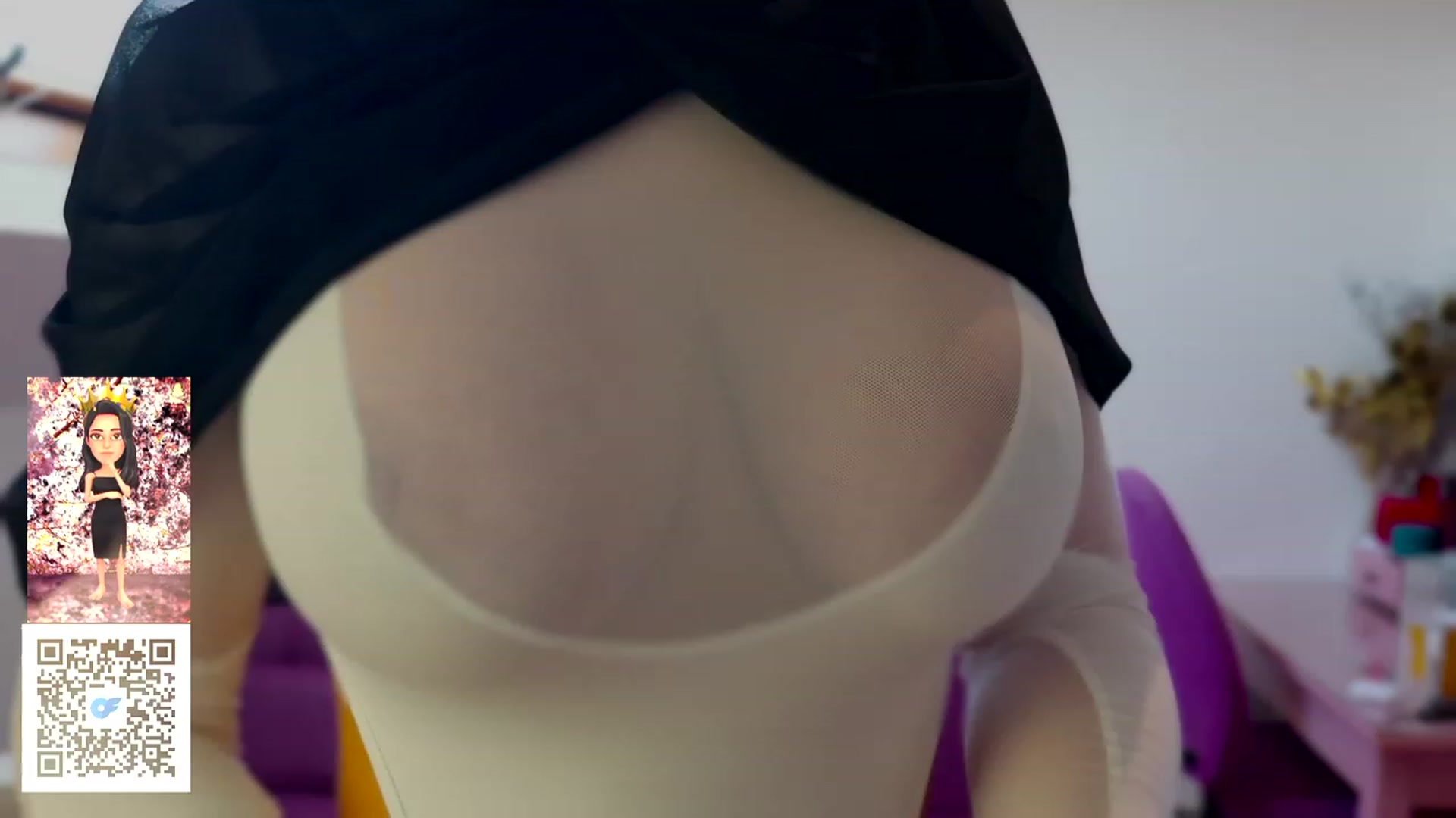 Gallery image thumbnail from Malika33's myfreecams stream on, 07/12/2023, 16:38 image 14 of 20