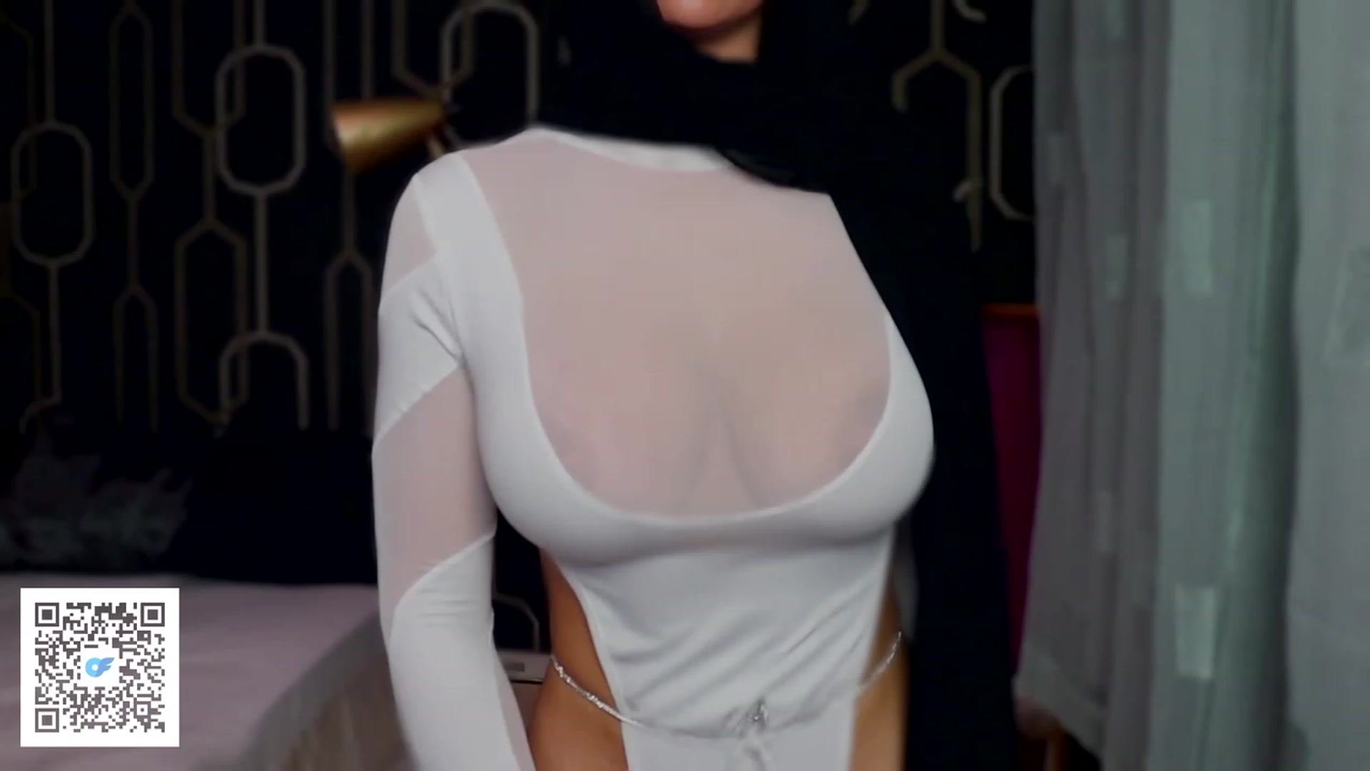 Gallery image thumbnail from Malika33's myfreecams stream on, 08/04/2023, 22:10 image 1 of 20