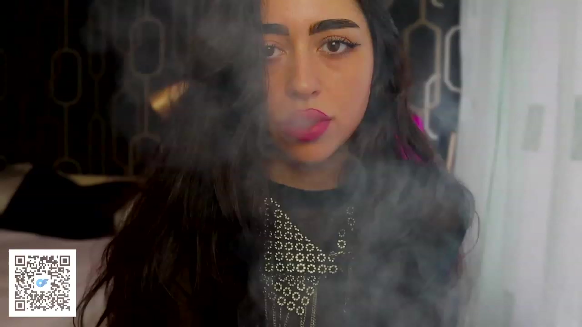 Gallery image thumbnail from Malika33's myfreecams stream on, 08/17/2023, 14:11 image 1 of 20