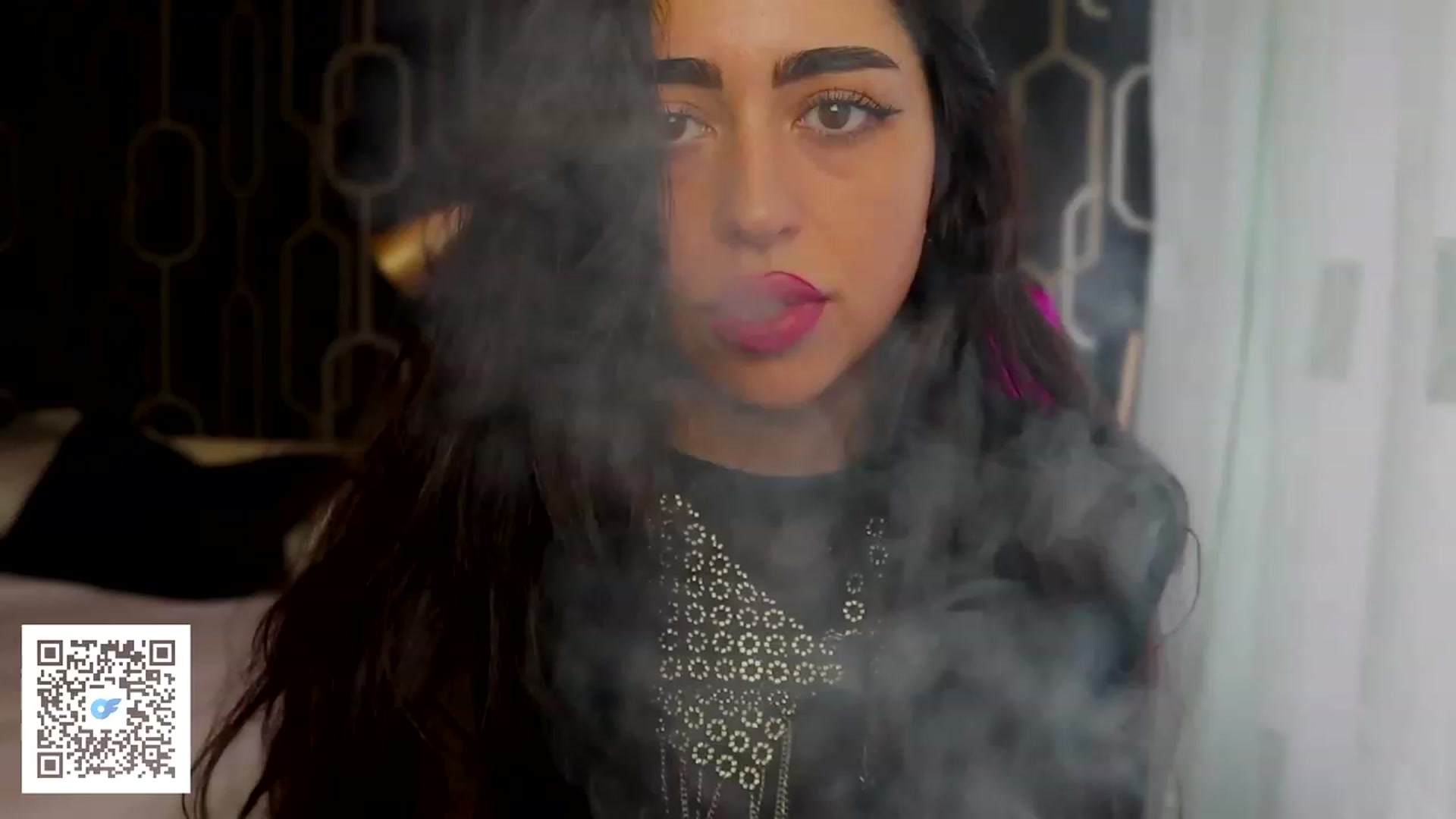Gallery image thumbnail from Malika33's myfreecams stream on, 08/17/2023, 17:35 image 1 of 20