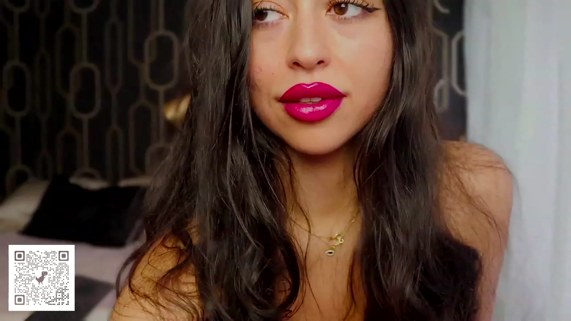 Gallery image thumbnail from Malika33's myfreecams stream on, 08/18/2023, 14:52 image 17 of 20