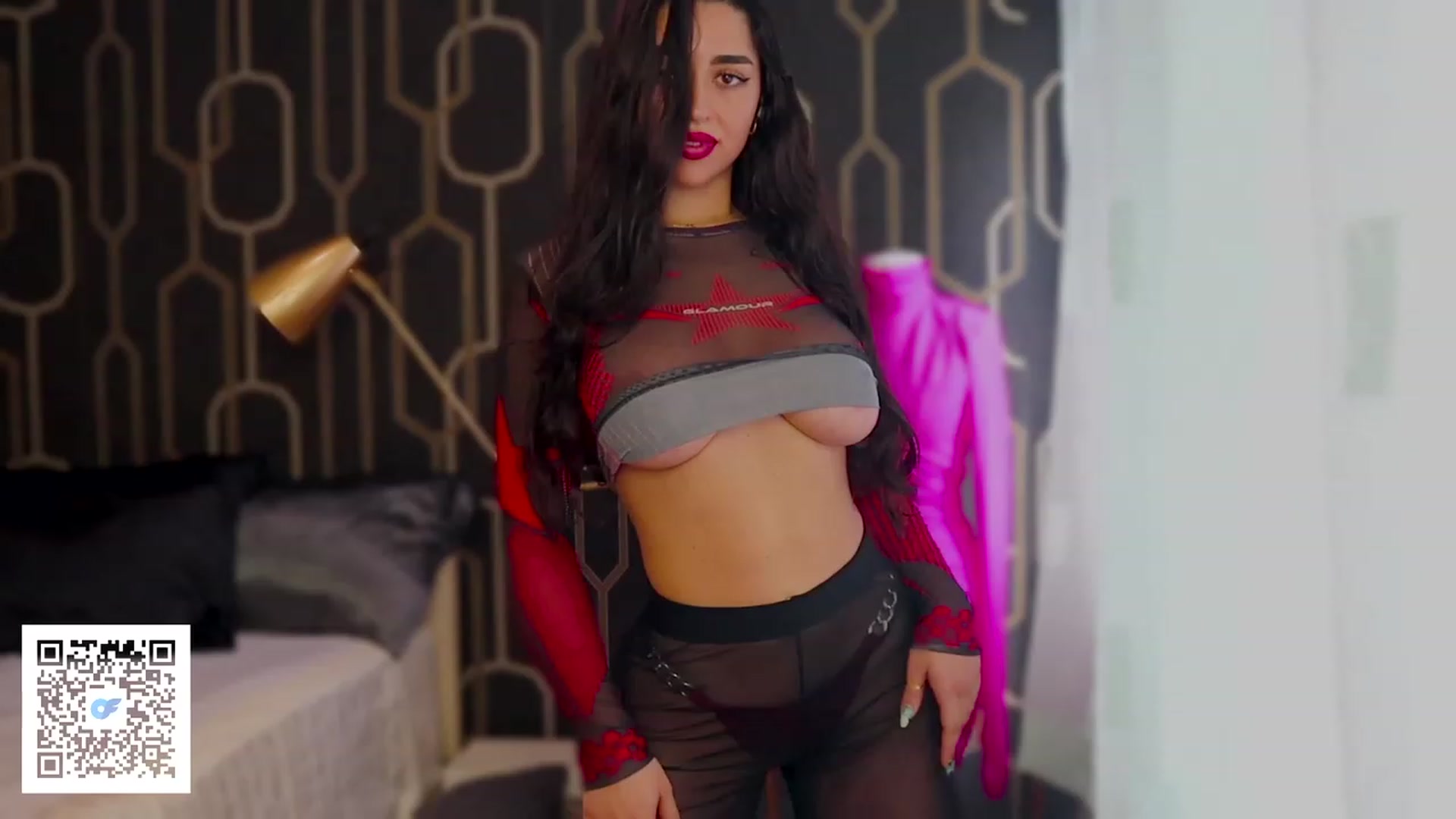 Gallery image thumbnail from Malika33's myfreecams stream on, 08/19/2023, 14:31 image 6 of 20
