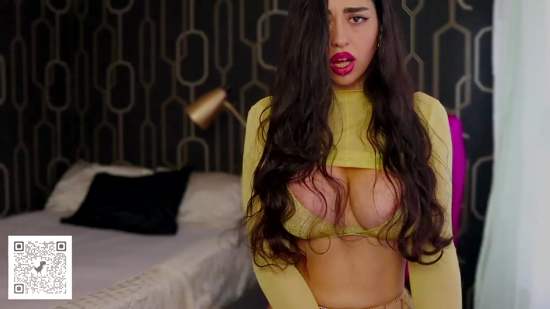 Gallery image thumbnail from Malika33's myfreecams stream on, 08/27/2023, 15:19 image 16 of 20
