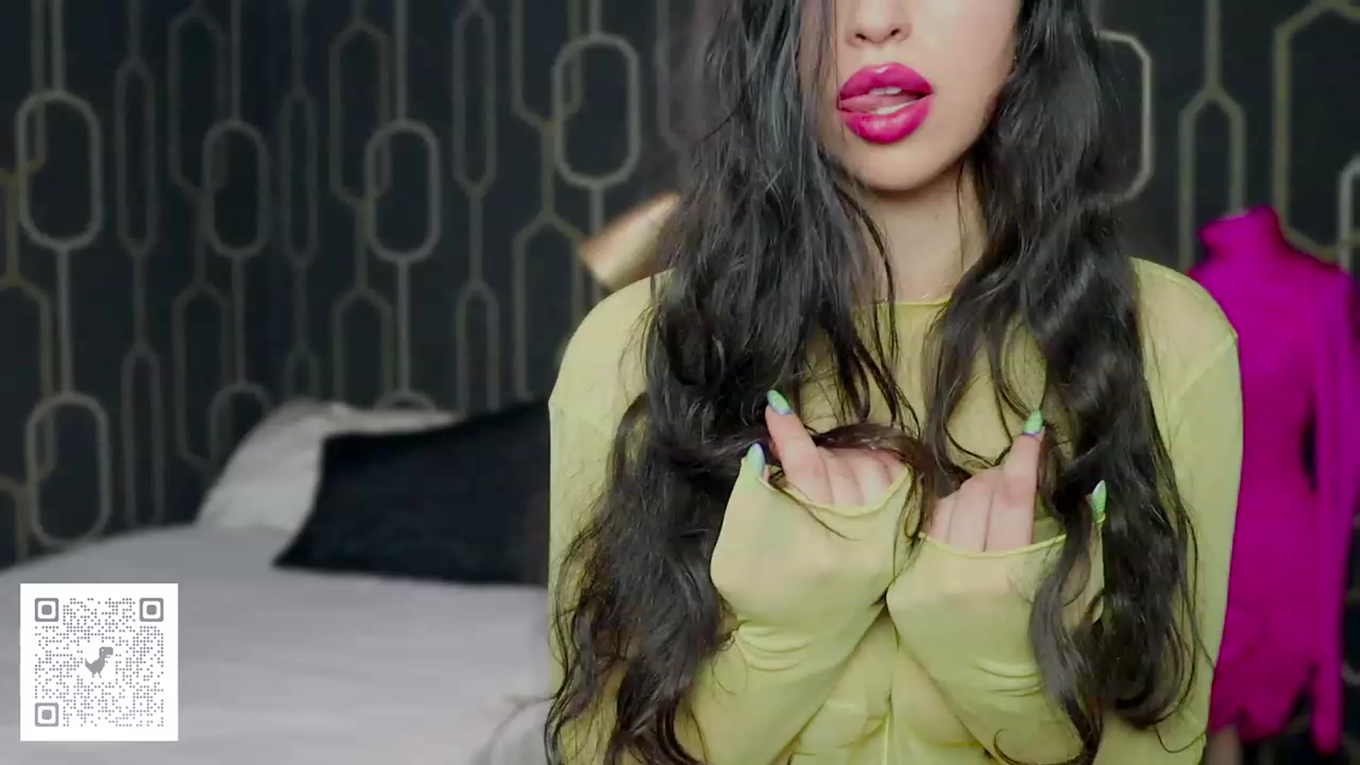 Gallery image thumbnail from Malika33's myfreecams stream on, 08/27/2023, 20:27 image 7 of 20