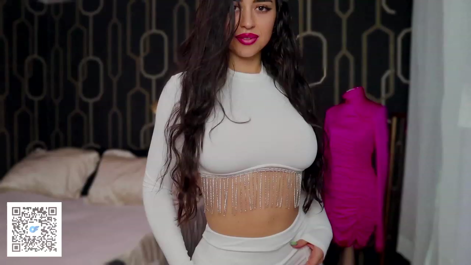 Gallery image thumbnail from Malika33's myfreecams stream on, 08/29/2023, 19:42 image 6 of 20