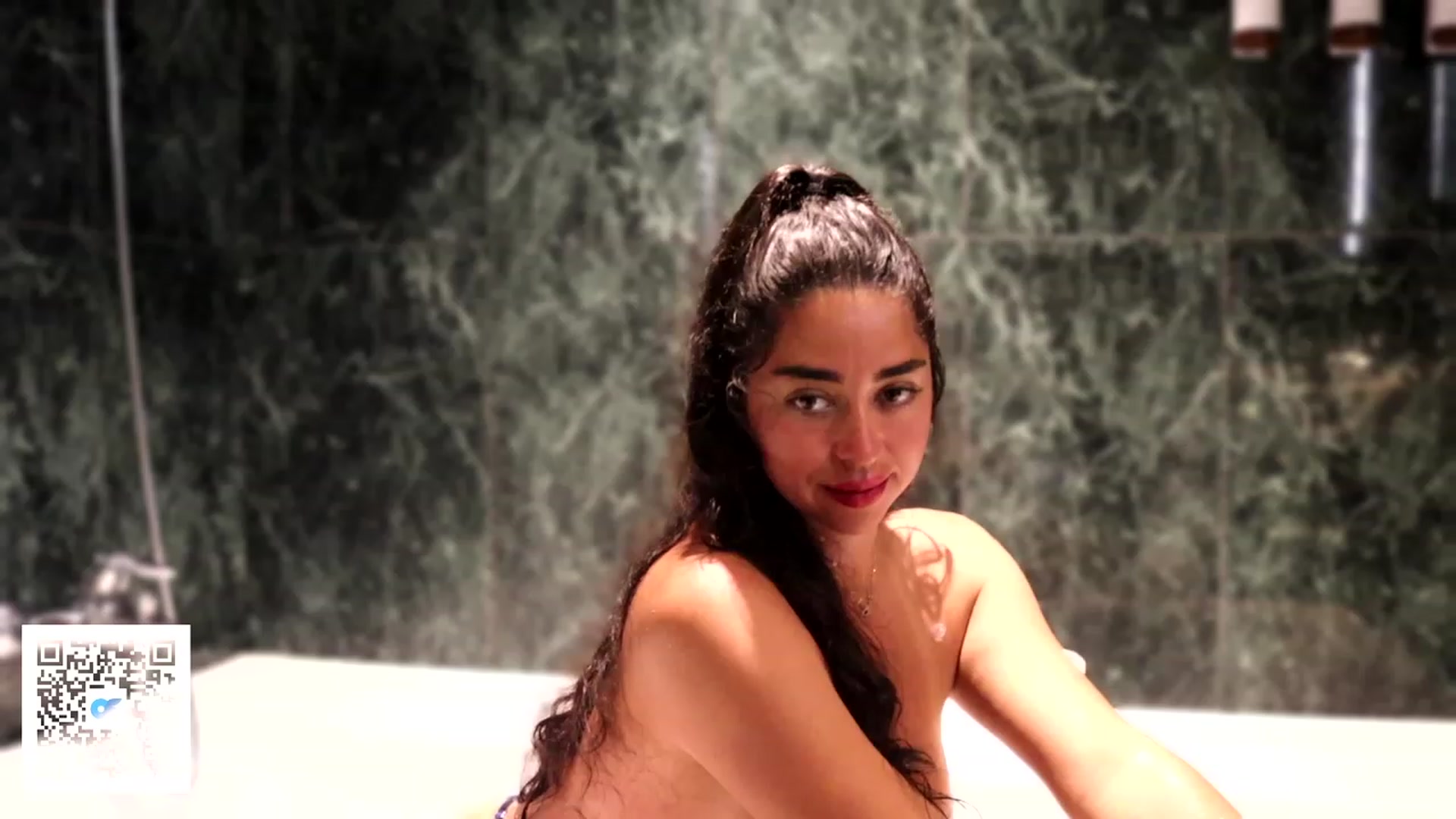 Gallery image thumbnail from Malika33's myfreecams stream on, 09/10/2023, 11:21 image 15 of 20