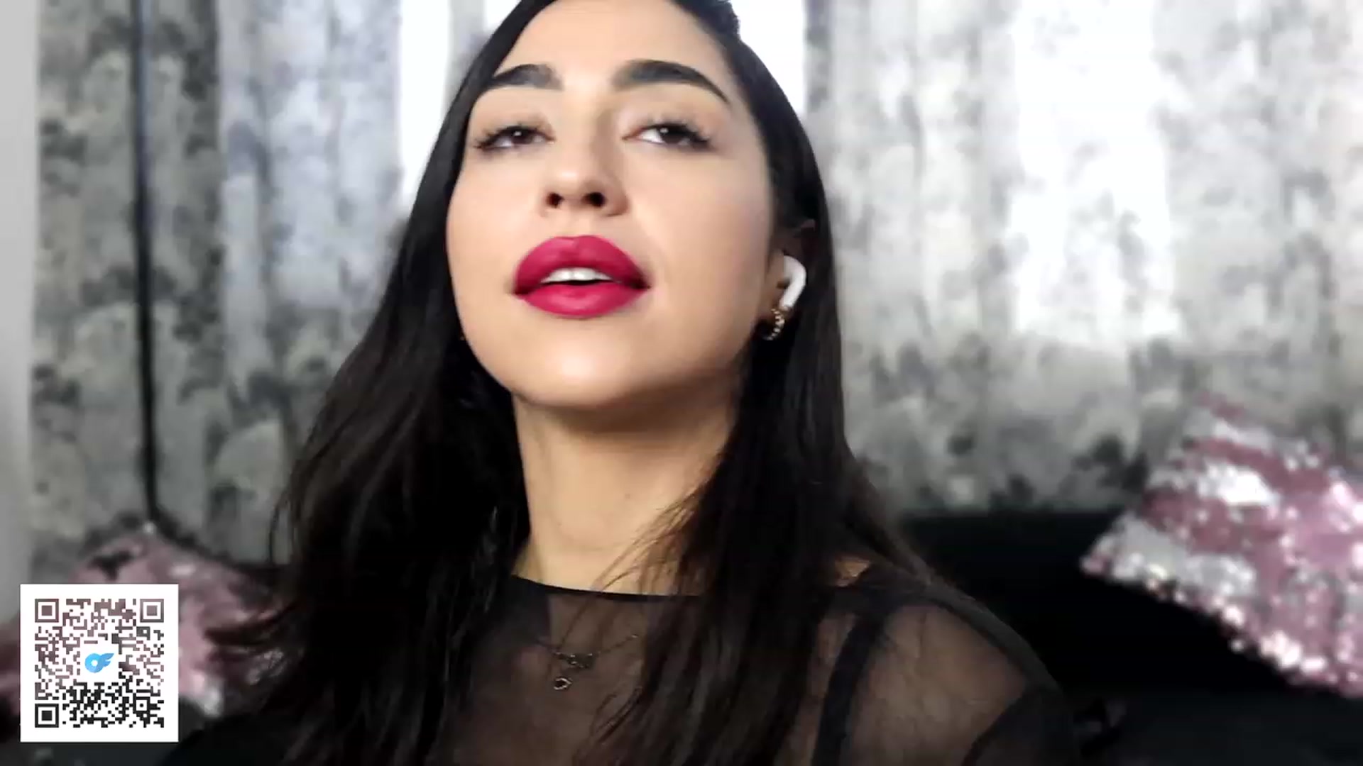 Gallery image thumbnail from Malika33's myfreecams stream on, 10/14/2023, 12:40 image 6 of 20
