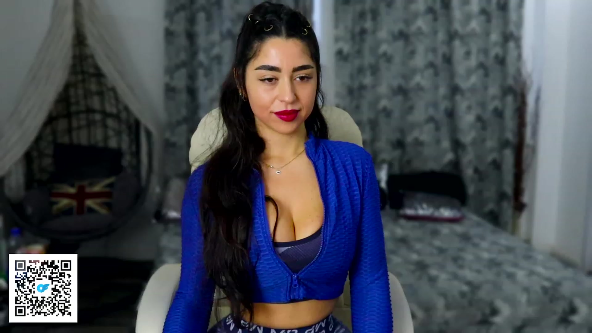 Gallery image thumbnail from Malika33's myfreecams stream on, 12/05/2023, 12:48 image 11 of 20