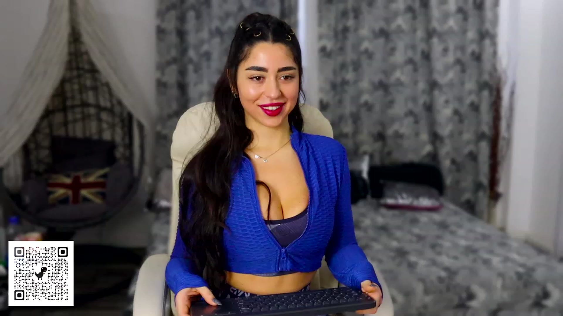 Gallery image thumbnail from Malika33's myfreecams stream on, 12/05/2023, 12:48 image 9 of 20