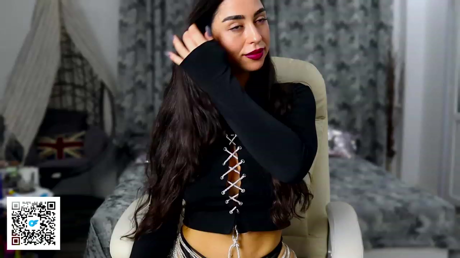 Gallery image thumbnail from Malika33's myfreecams stream on, 12/07/2023, 17:01 image 17 of 20