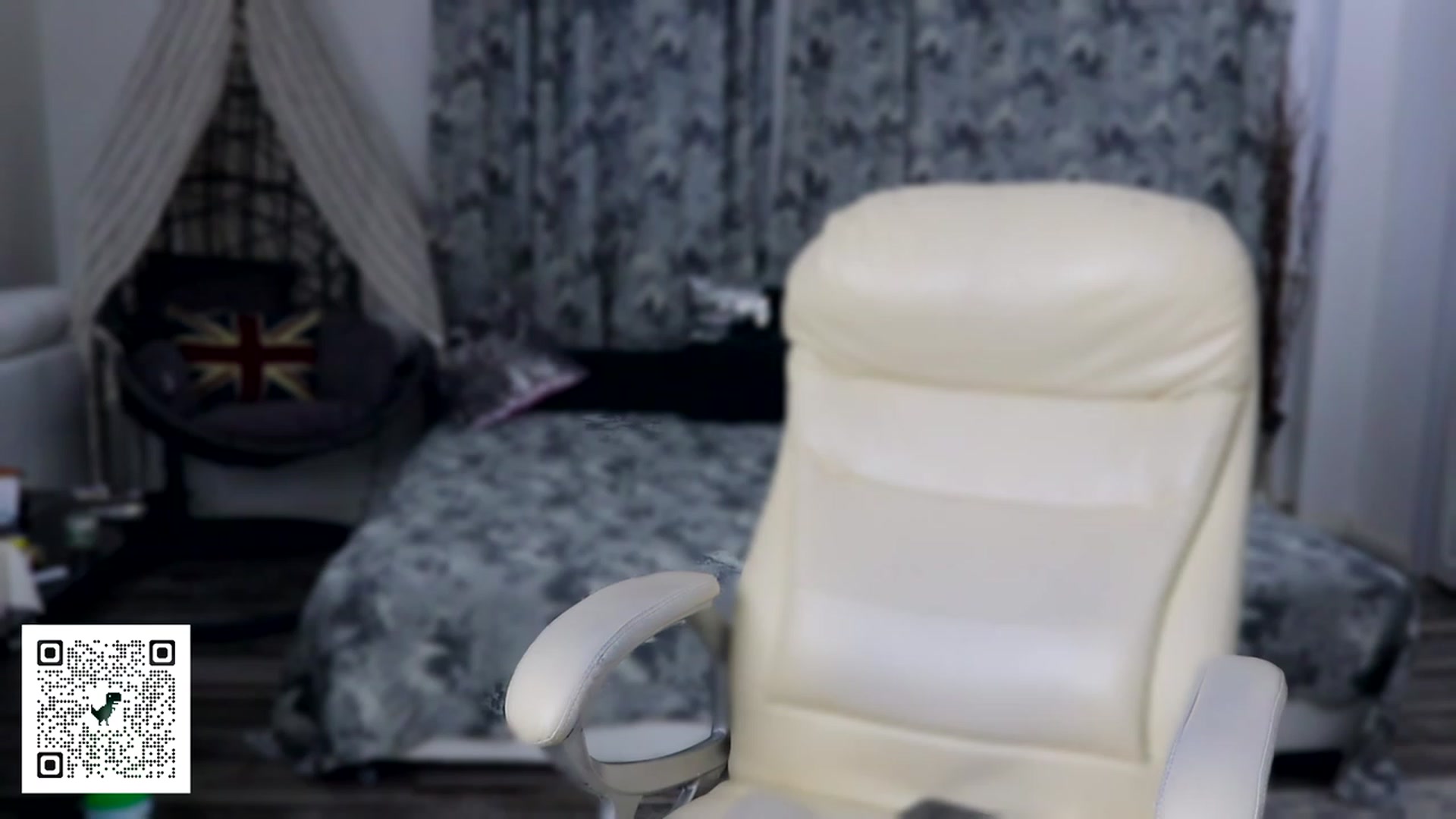 Gallery image thumbnail from Malika33's myfreecams stream on, 12/10/2023, 13:06 image 18 of 20