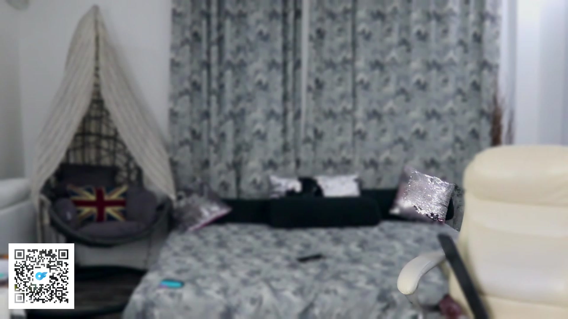 Gallery image thumbnail from Malika33's myfreecams stream on, 12/10/2023, 13:54 image 18 of 20