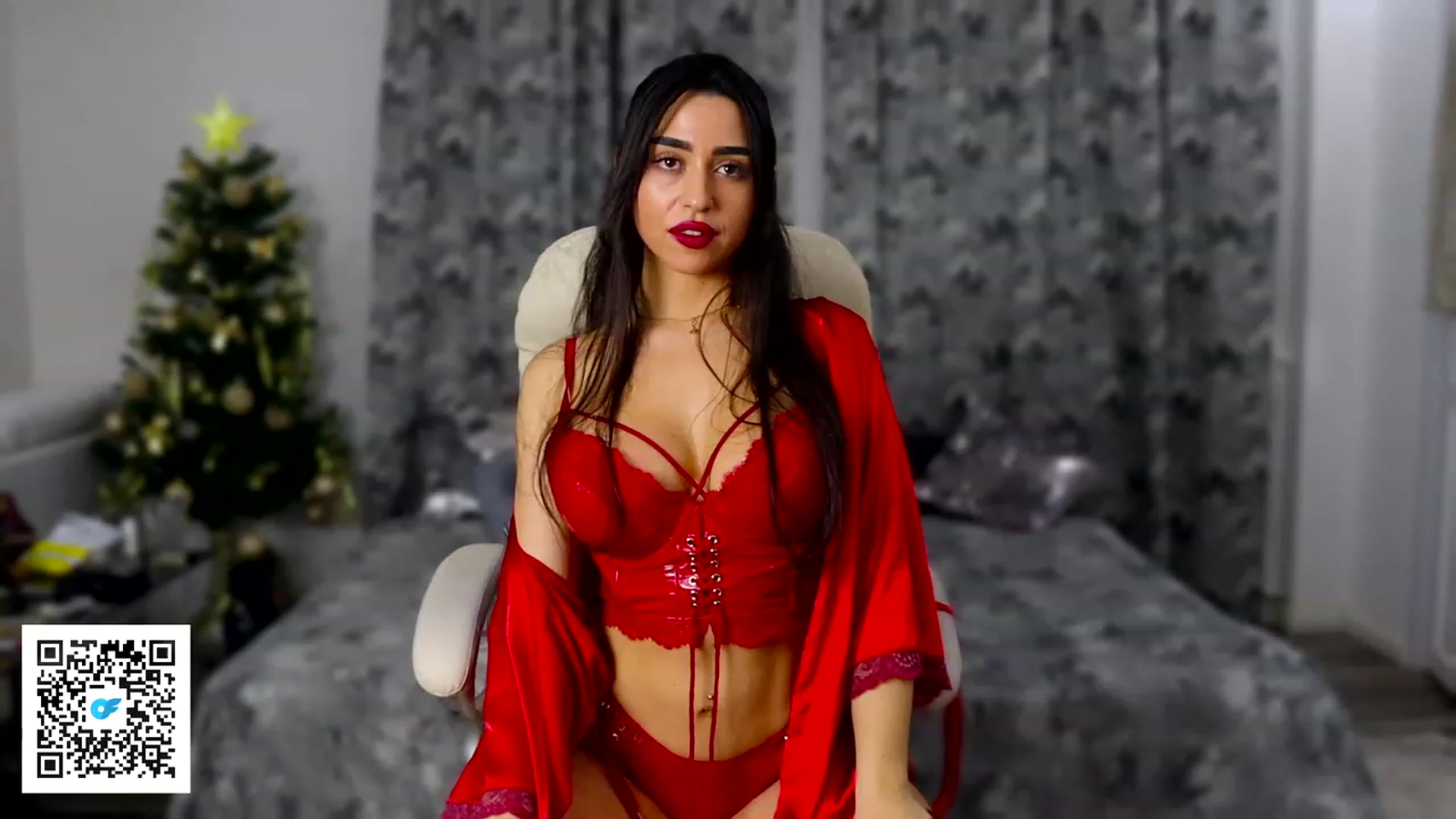 Gallery image thumbnail from Malika33's myfreecams stream on, 12/23/2023, 20:37 image 15 of 20