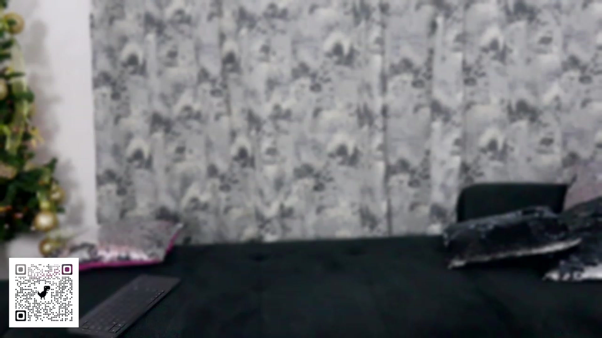 Gallery image thumbnail from Malika33's myfreecams stream on, 01/03/2024, 20:01 image 17 of 20