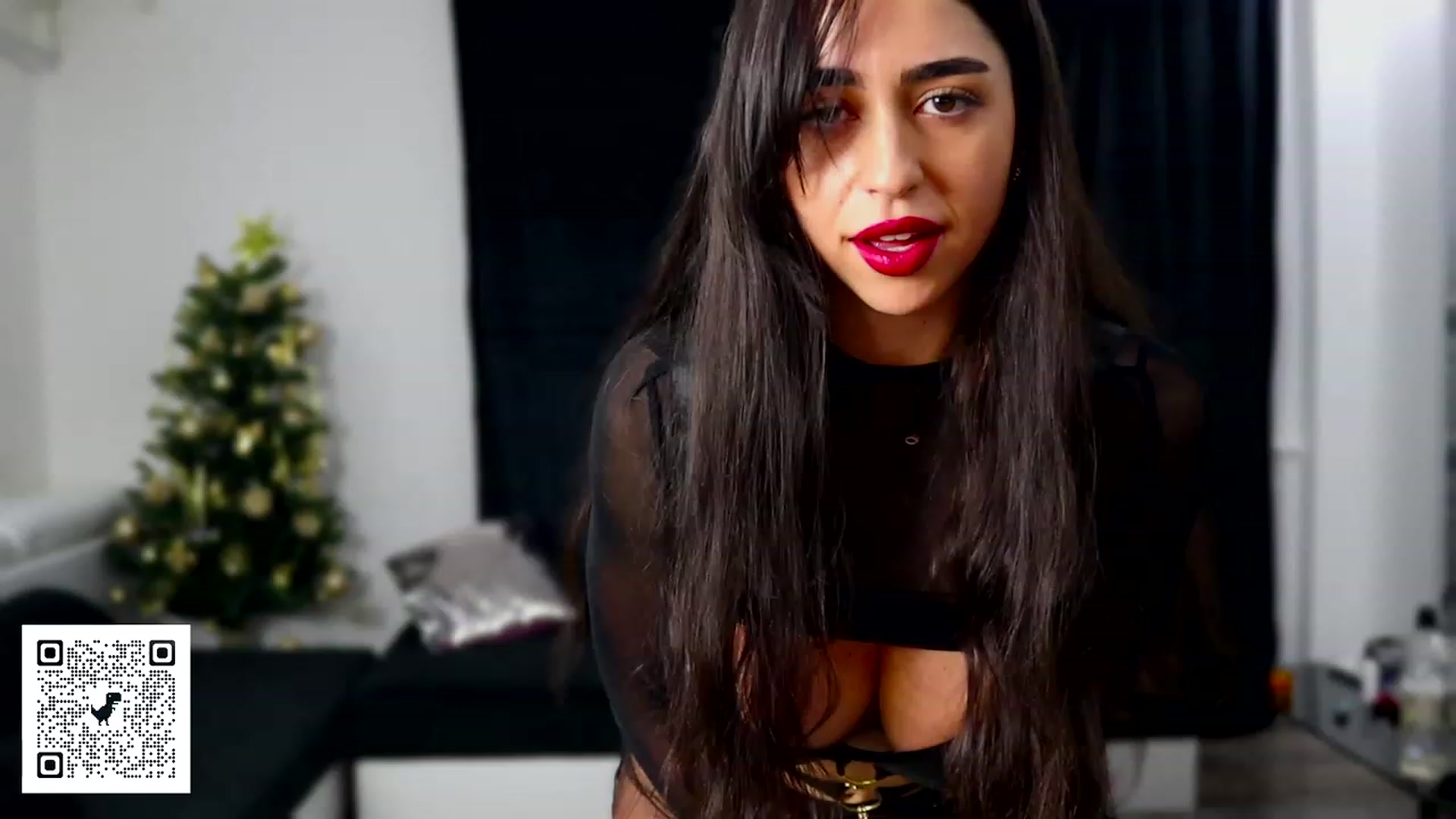 Gallery image thumbnail from Malika33's myfreecams stream on, 01/10/2024, 17:21 image 5 of 20