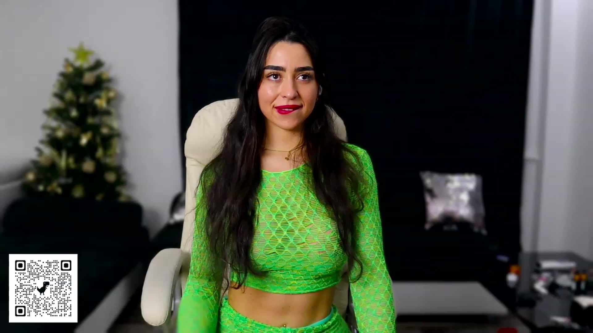 Gallery image thumbnail from Malika33's myfreecams stream on, 01/12/2024, 20:51 image 11 of 20