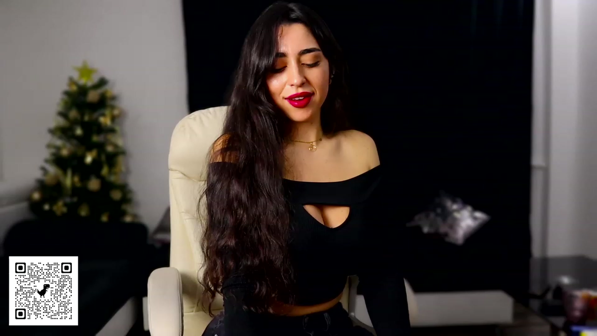 Gallery image thumbnail from Malika33's myfreecams stream on, 01/13/2024, 20:52 image 15 of 20