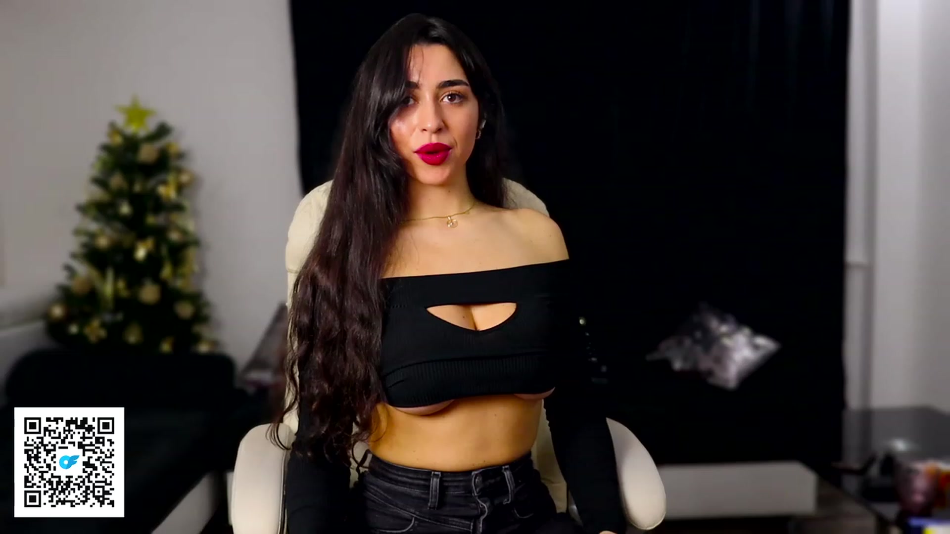 Gallery image thumbnail from Malika33's myfreecams stream on, 01/13/2024, 20:52 image 13 of 20