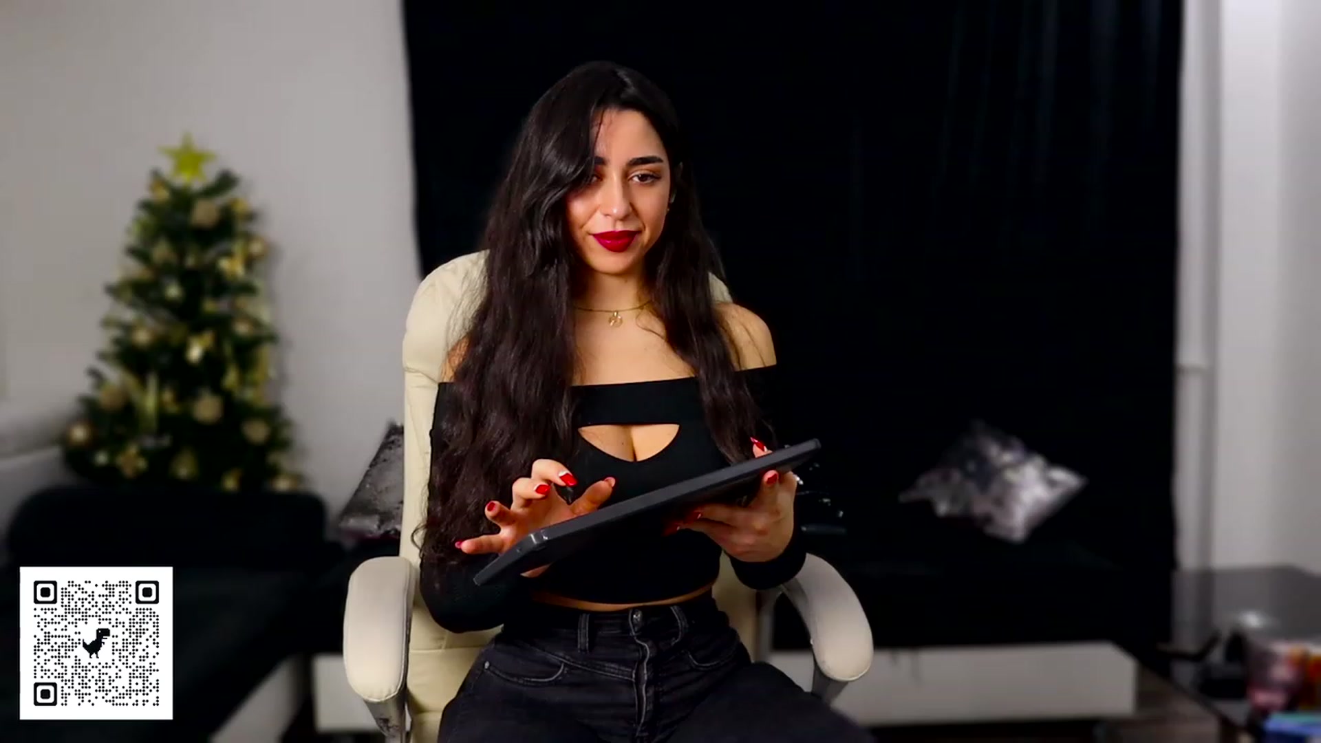 Gallery image thumbnail from Malika33's myfreecams stream on, 01/13/2024, 20:52 image 7 of 20