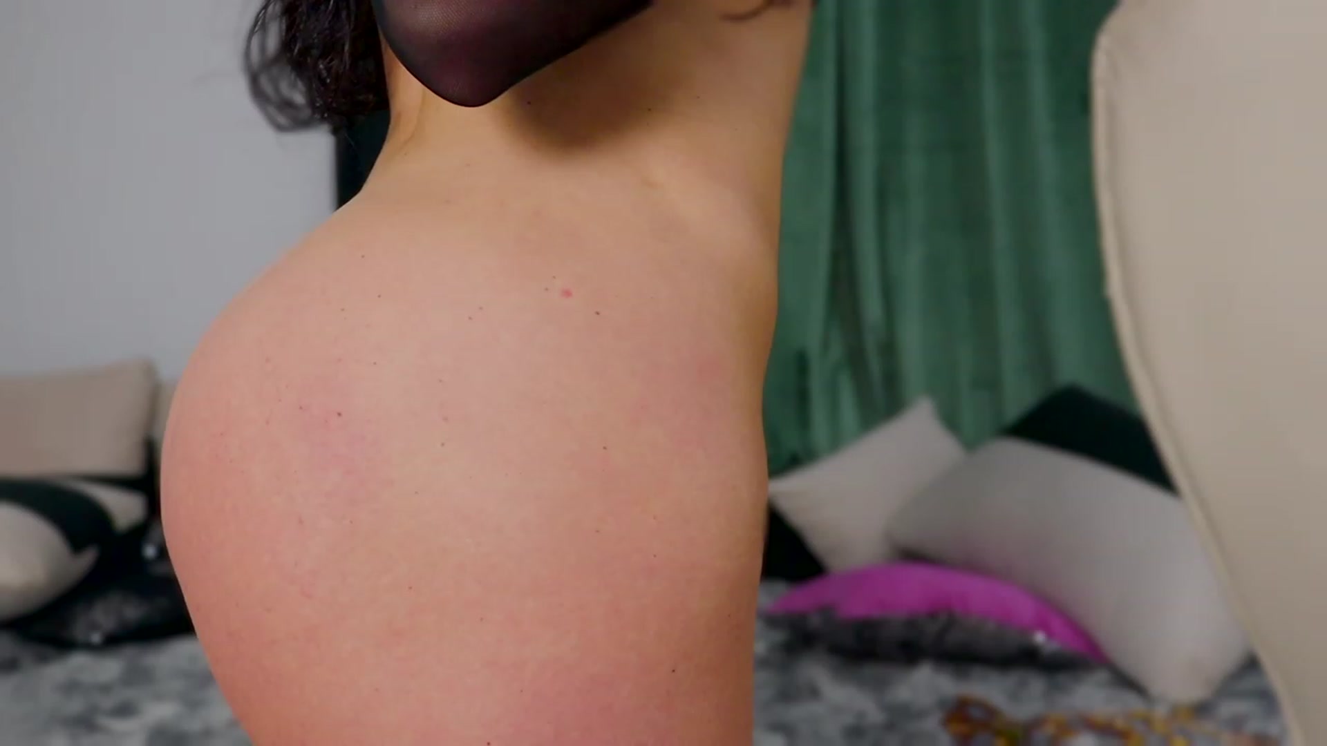 Gallery image thumbnail from Malika33's myfreecams stream on, 02/09/2024, 19:24 image 13 of 20