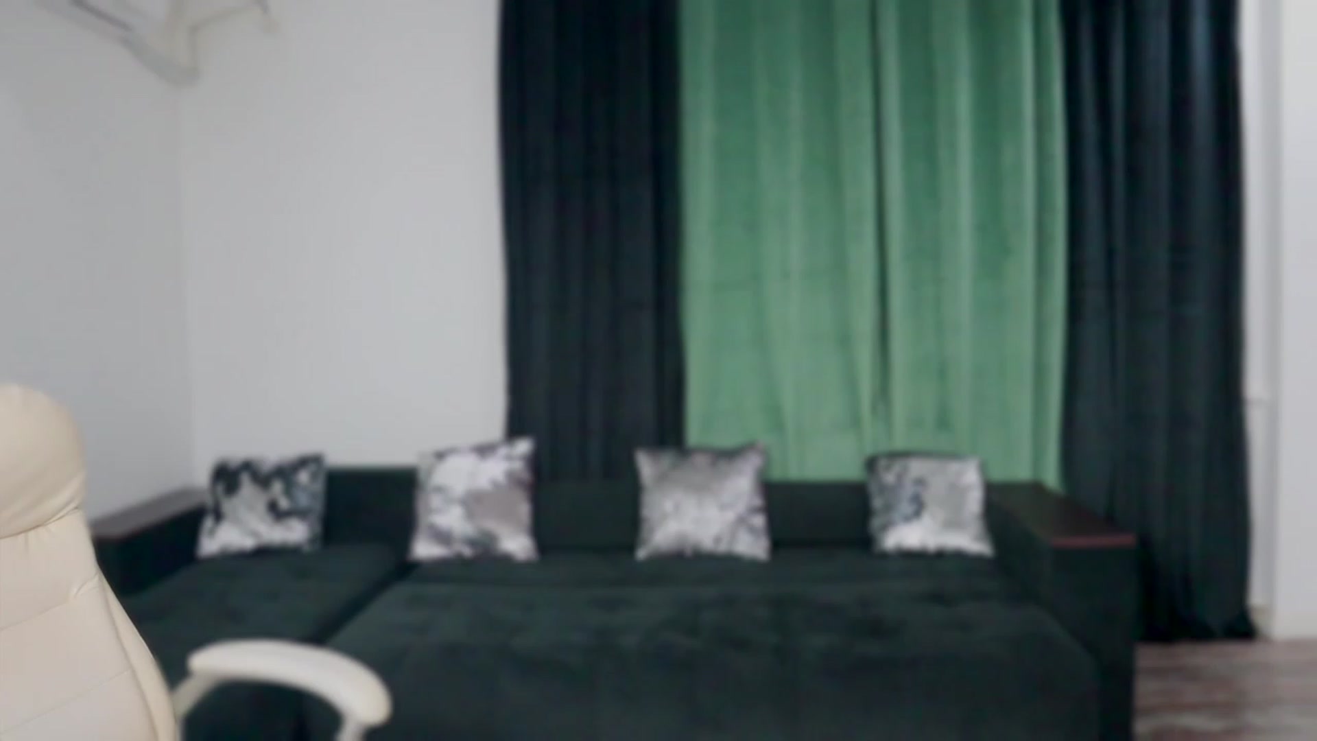 Gallery image thumbnail from Malika33's myfreecams stream on, 03/02/2024, 19:27 image 15 of 20