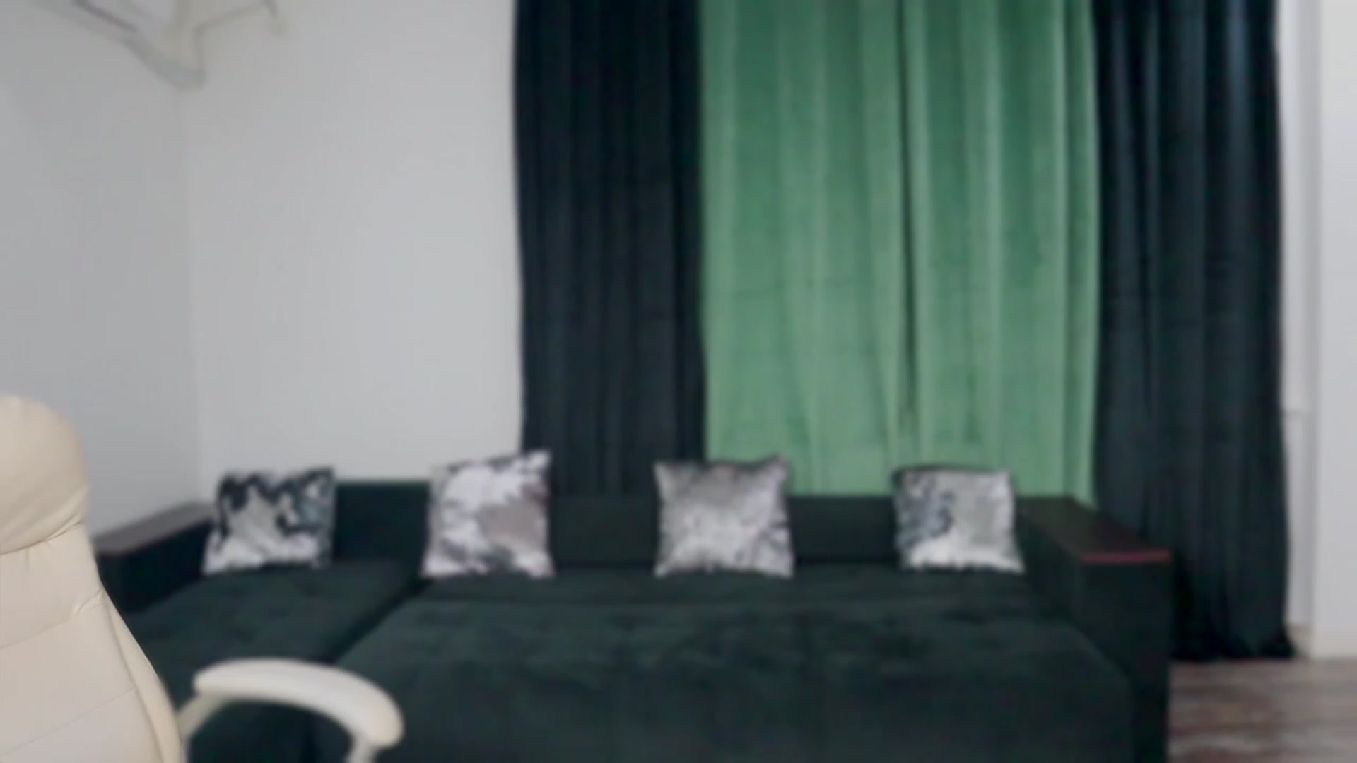 Gallery image thumbnail from Malika33's myfreecams stream on, 03/02/2024, 19:27 image 14 of 20