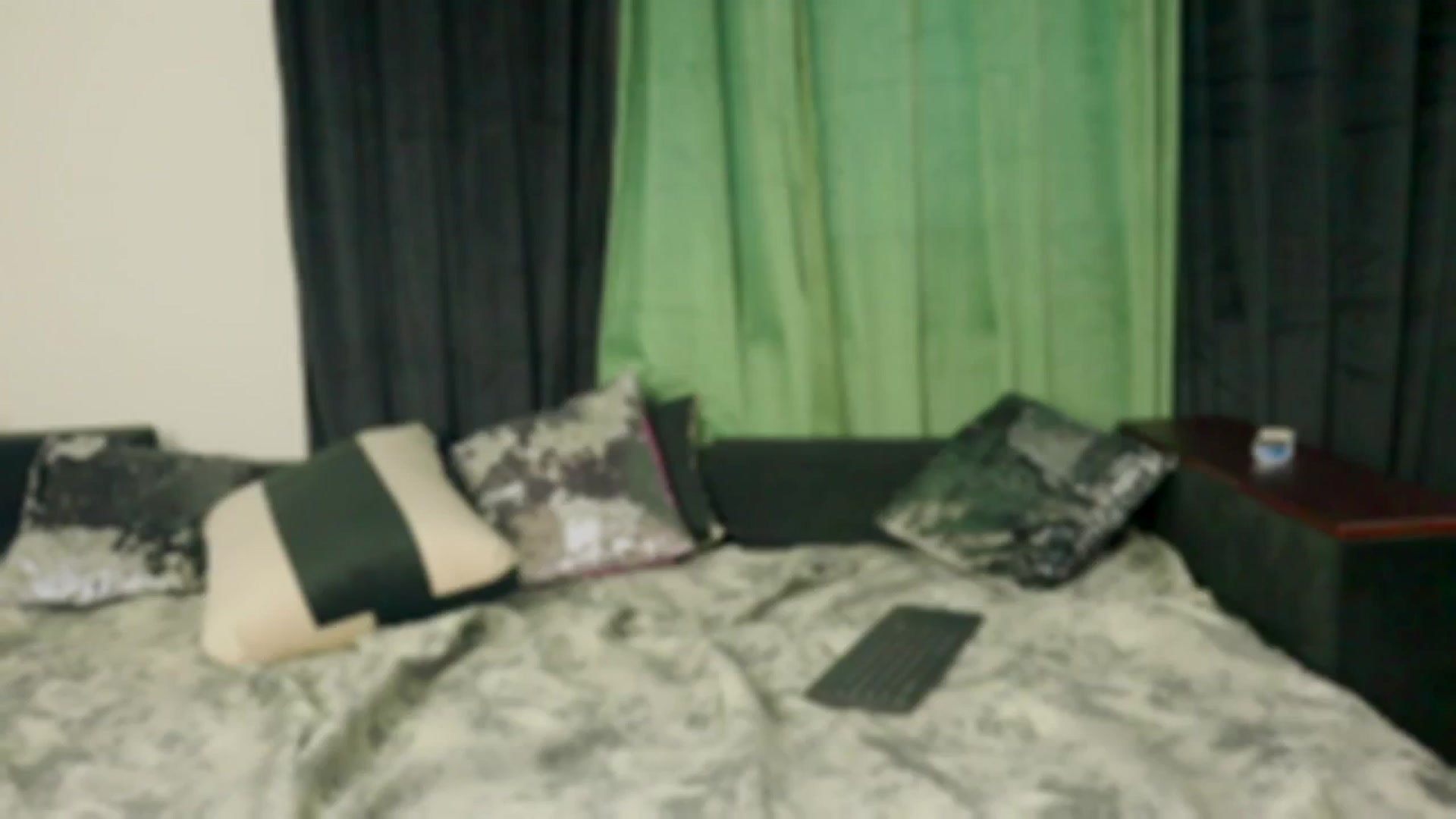 Gallery image thumbnail from Malika33's myfreecams stream on, 03/05/2024, 09:37 image 18 of 20