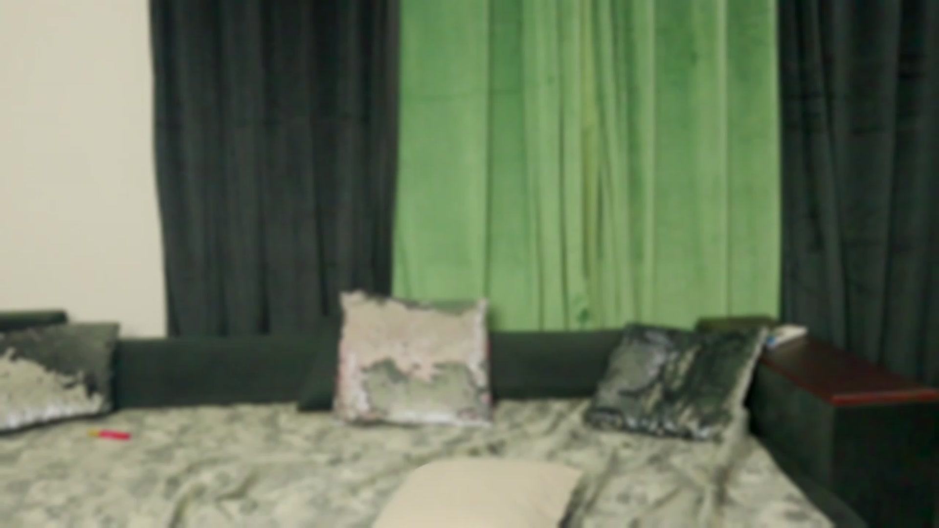 Gallery image thumbnail from Malika33's myfreecams stream on, 03/08/2024, 17:23 image 15 of 20