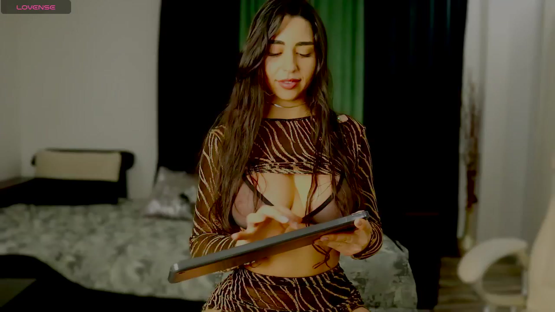 Gallery image thumbnail from Malika33's myfreecams stream on, 04/29/2024, 16:08 image 18 of 20