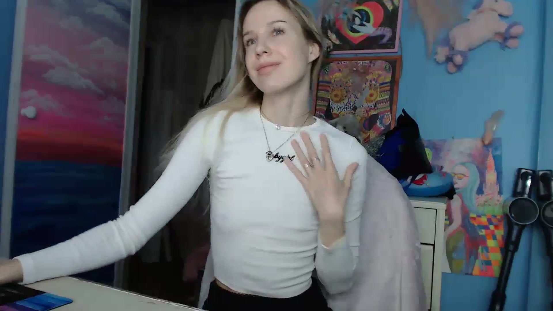 Gallery image thumbnail from Malina_kitty's myfreecams stream on, 02/12/2024, 03:01 image 5 of 20