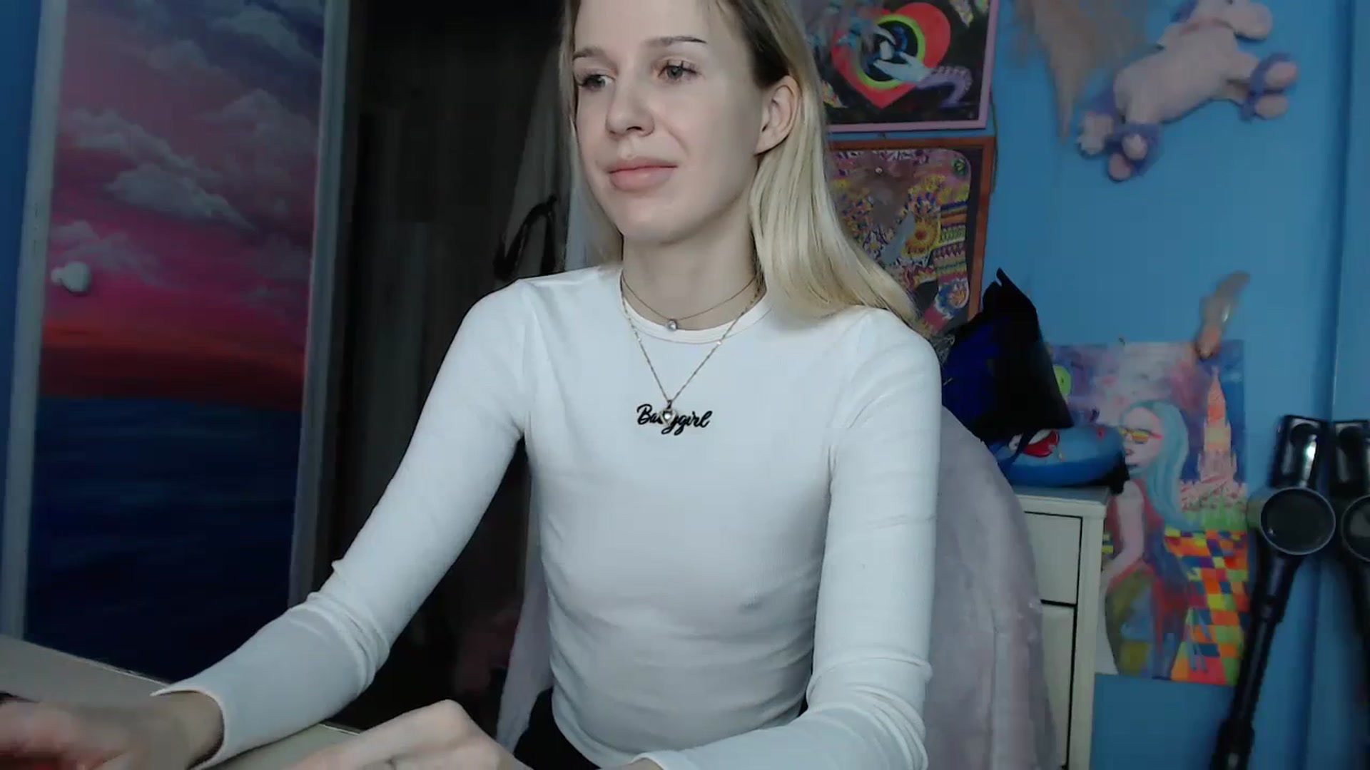 Gallery image thumbnail from Malina_kitty's myfreecams stream on, 02/12/2024, 03:01 image 15 of 20