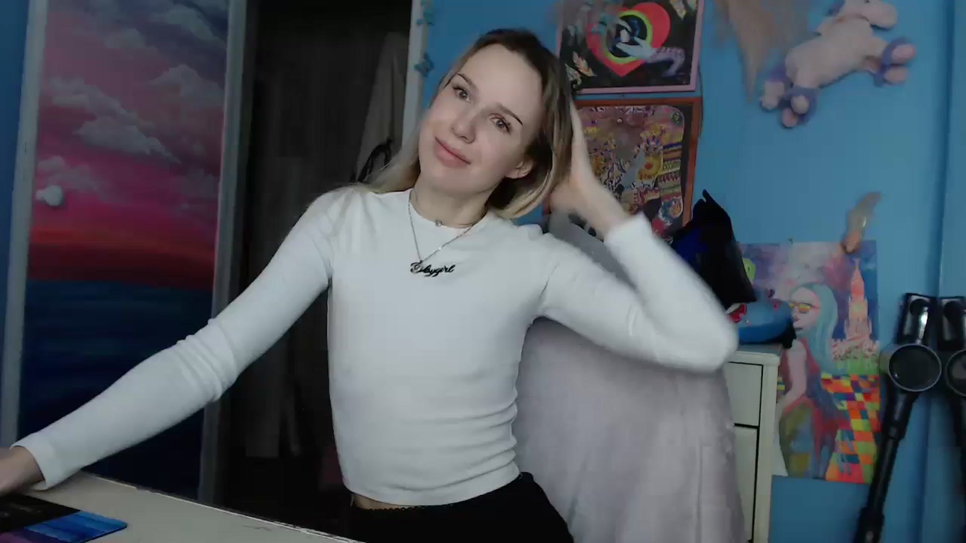 Gallery image thumbnail from Malina_kitty's myfreecams stream on, 02/12/2024, 03:01 image 10 of 20