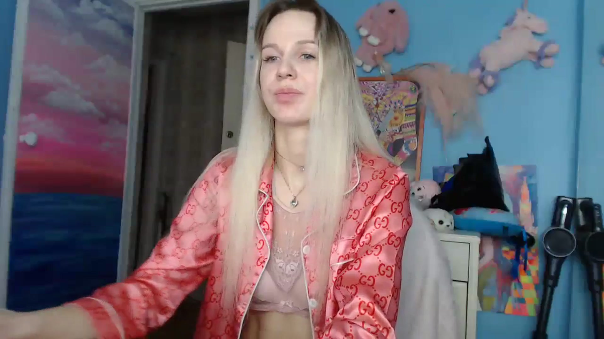 Gallery image thumbnail from Malina_kitty's myfreecams stream on, 03/18/2024, 03:52 image 13 of 20