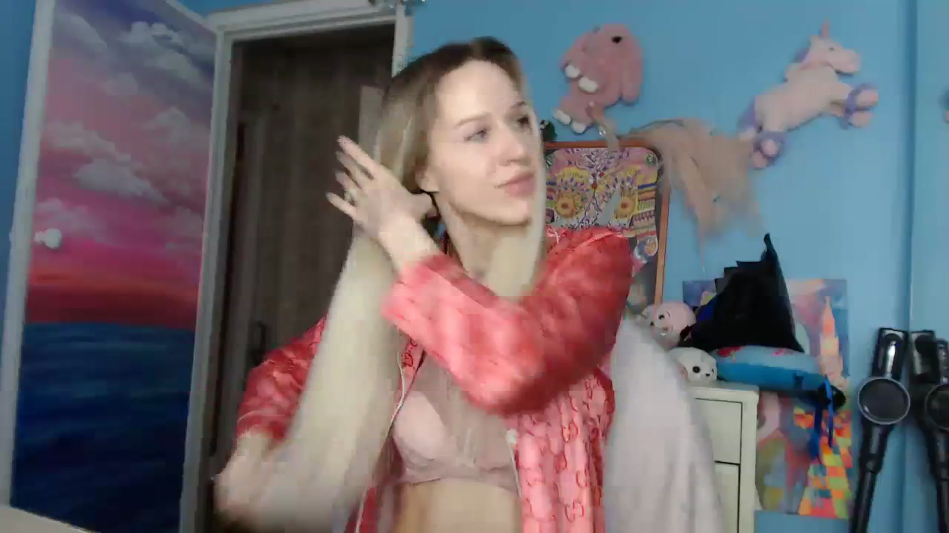 Gallery image thumbnail from Malina_kitty's myfreecams stream on, 03/18/2024, 03:52 image 11 of 20