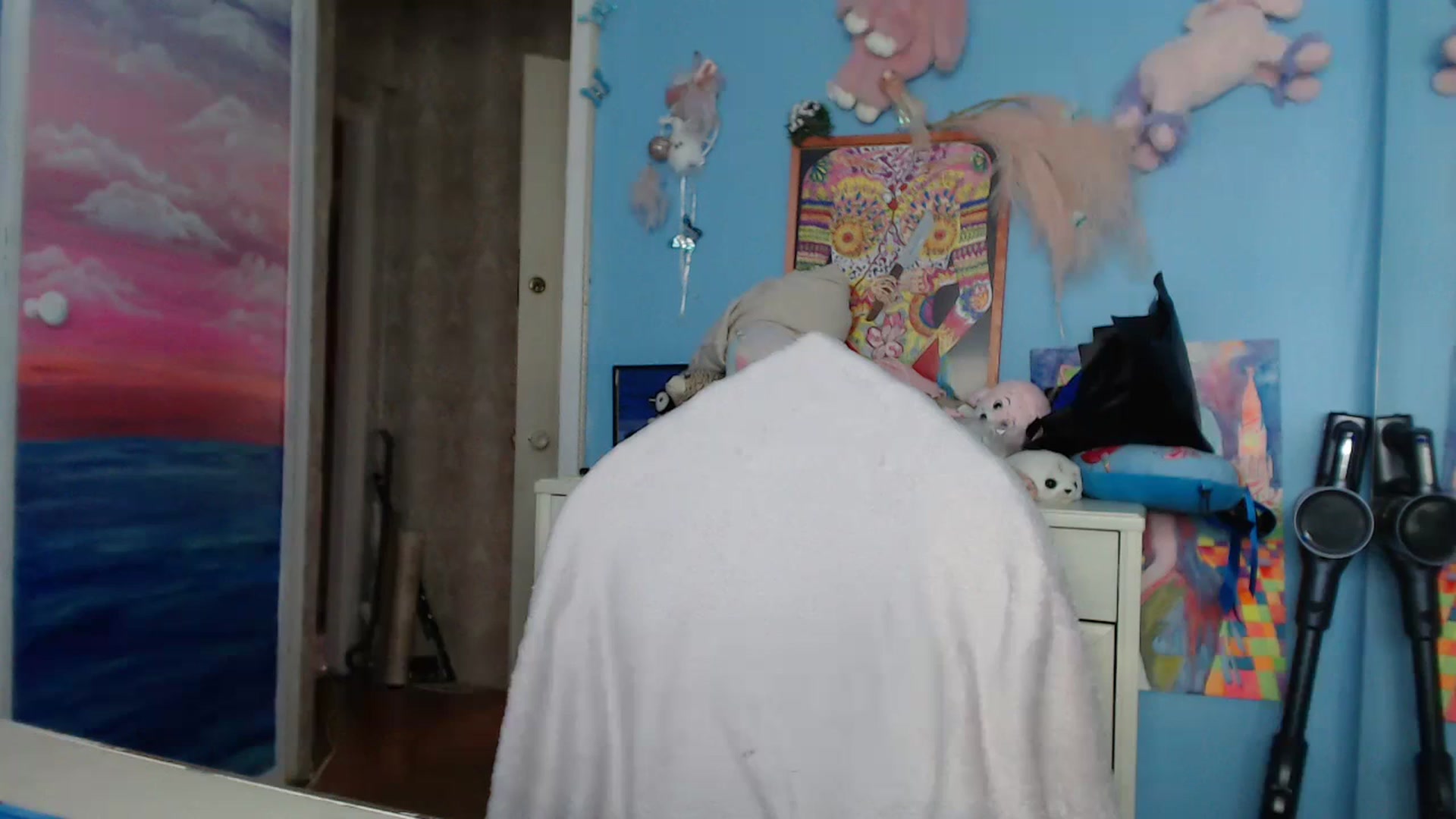 Gallery image thumbnail from Malina_kitty's myfreecams stream on, 03/18/2024, 03:52 image 5 of 20