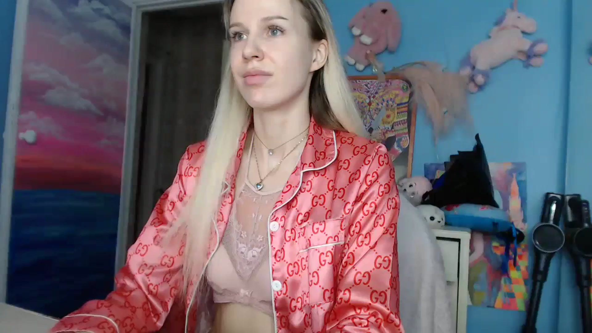 Gallery image thumbnail from Malina_kitty's myfreecams stream on, 03/18/2024, 03:52 image 15 of 20