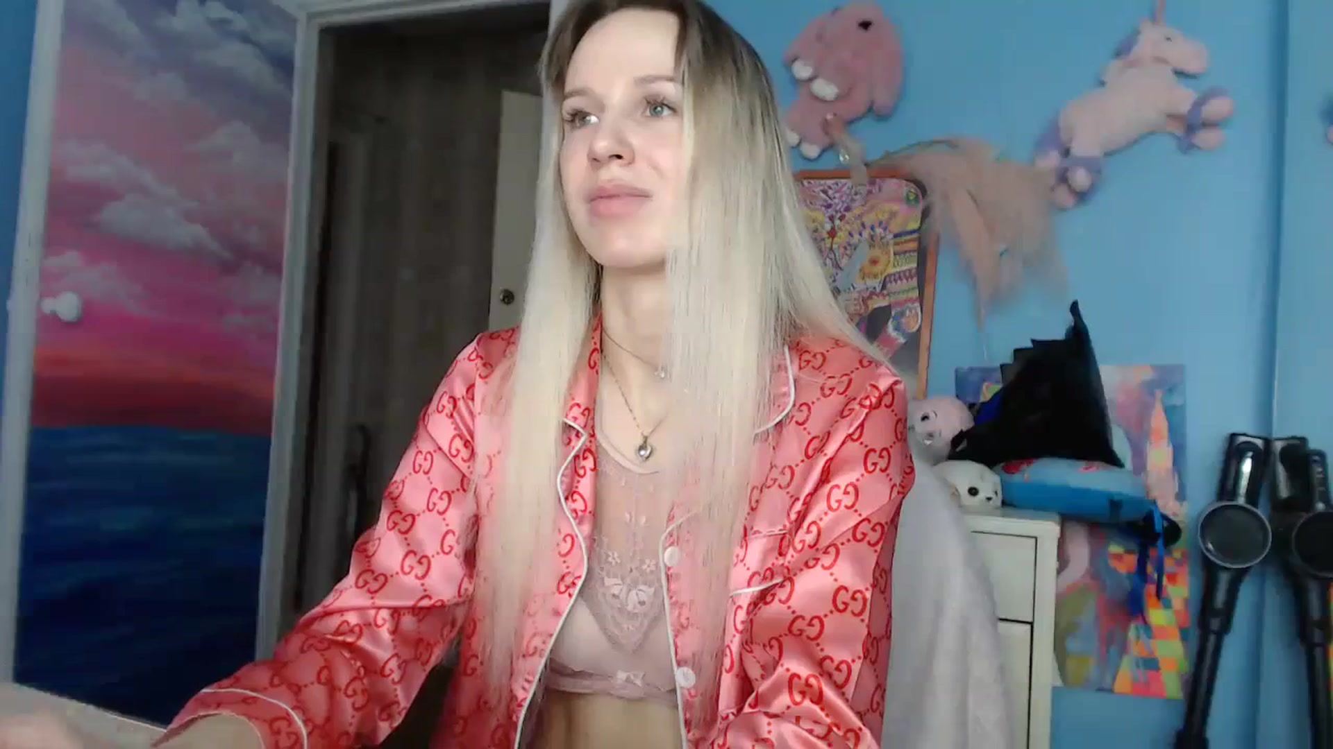Gallery image thumbnail from Malina_kitty's myfreecams stream on, 03/18/2024, 03:52 image 14 of 20