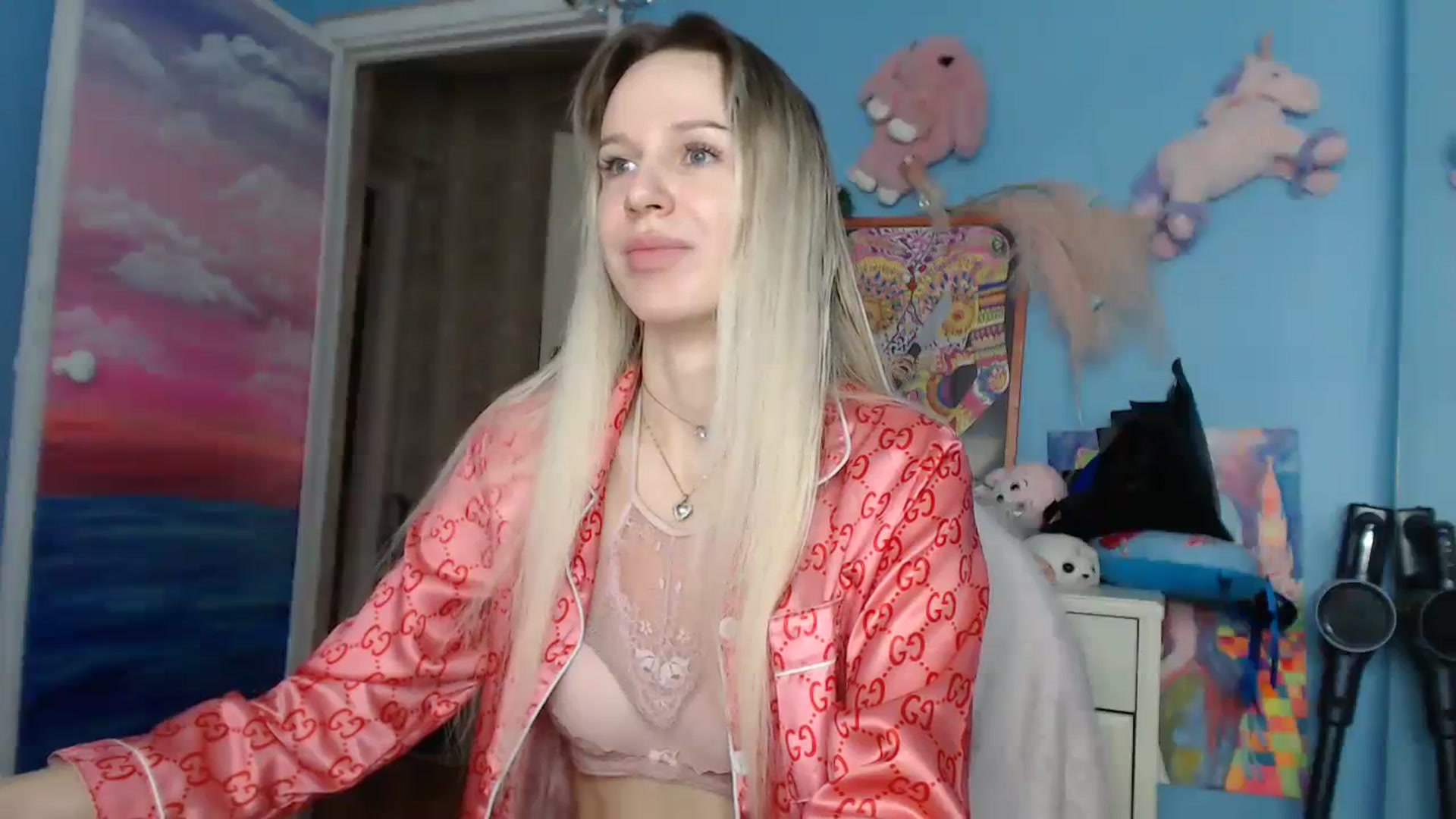Gallery image thumbnail from Malina_kitty's myfreecams stream on, 03/18/2024, 03:52 image 7 of 20