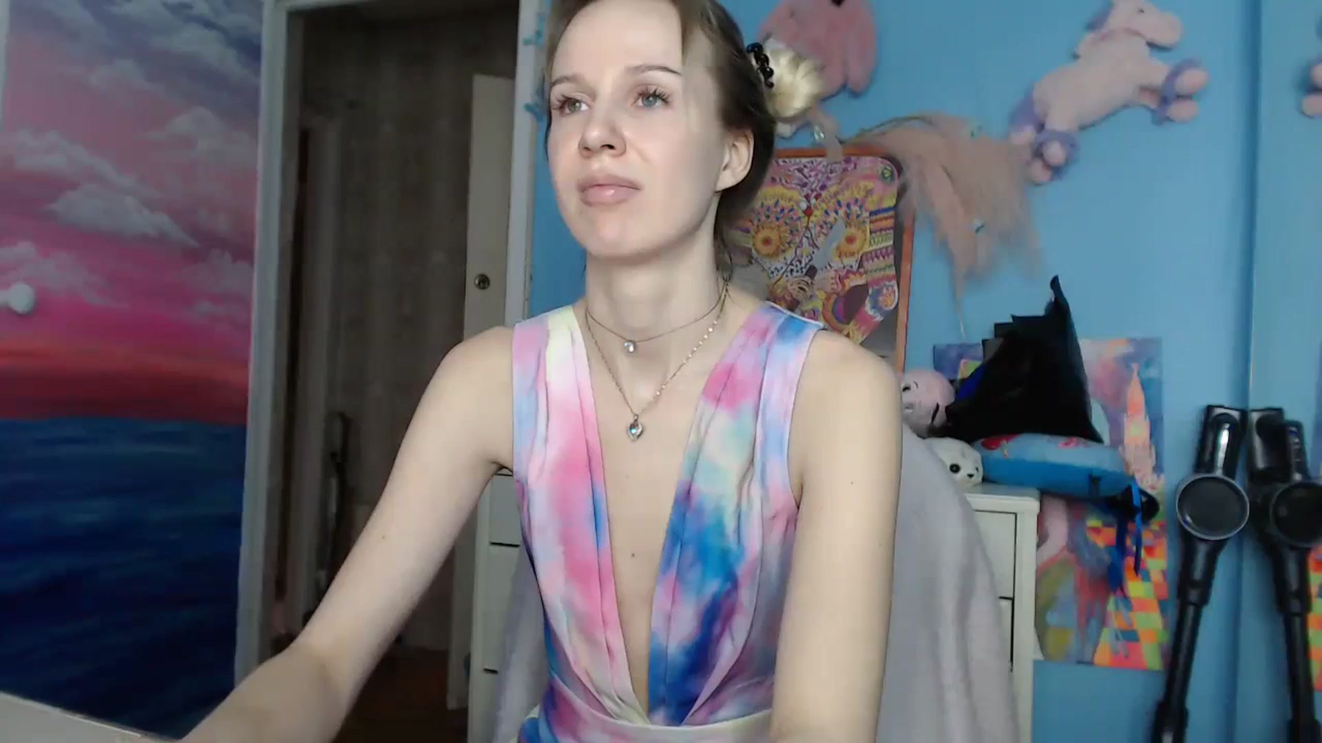 Gallery image thumbnail from Malina_kitty's myfreecams stream on, 03/19/2024, 06:04 image 10 of 20